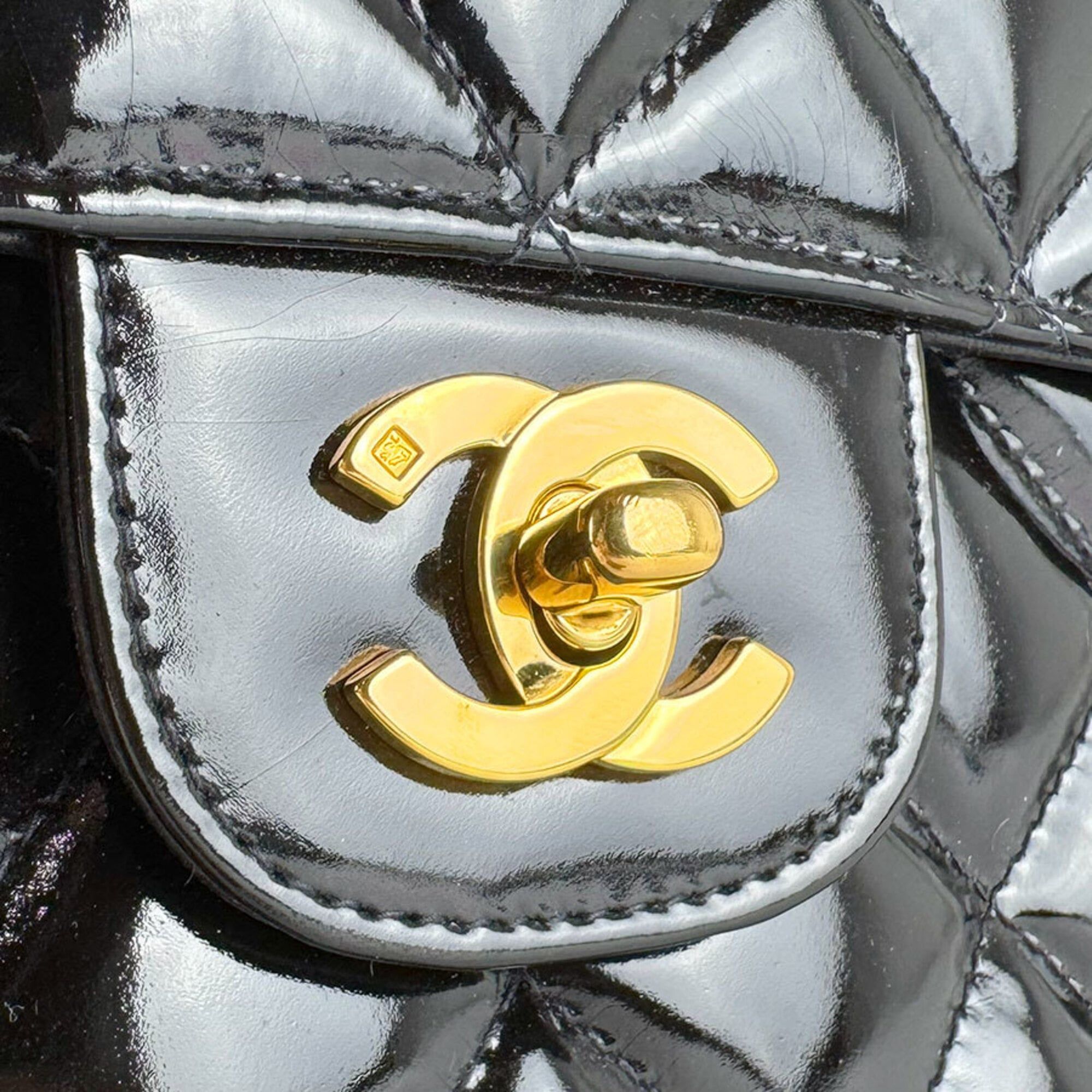 Patent Leather Backpack (Pre-Owned) - Chanel - Modalova