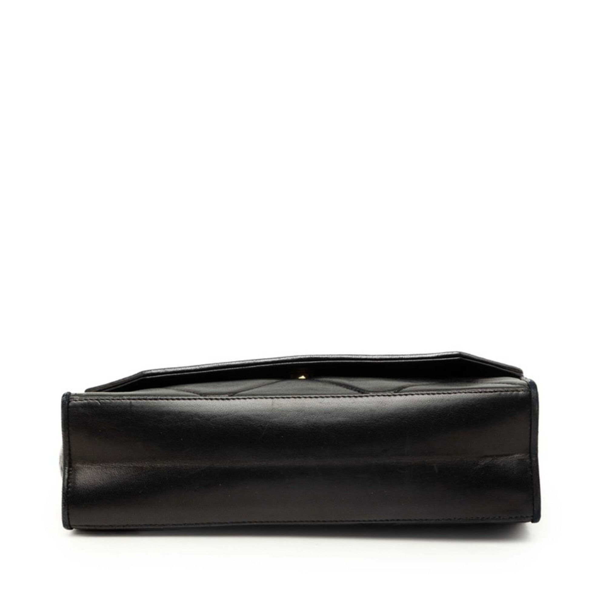 Leather Shoulder Bag (Pre-Owned) - Chanel - Modalova