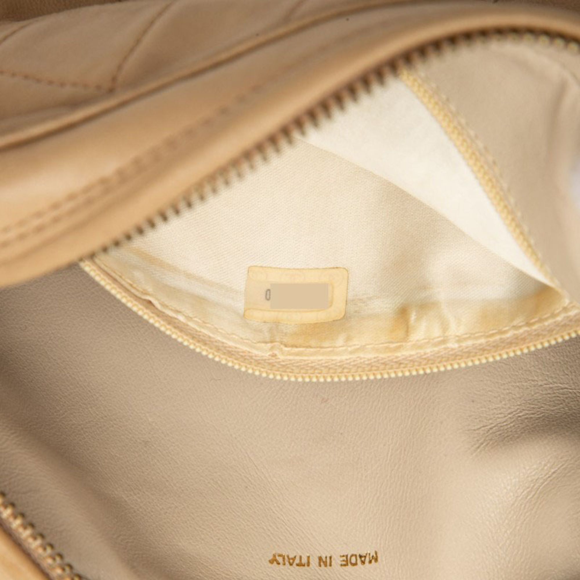 Leather Shoulder Bag (Pre-Owned) - Chanel - Modalova