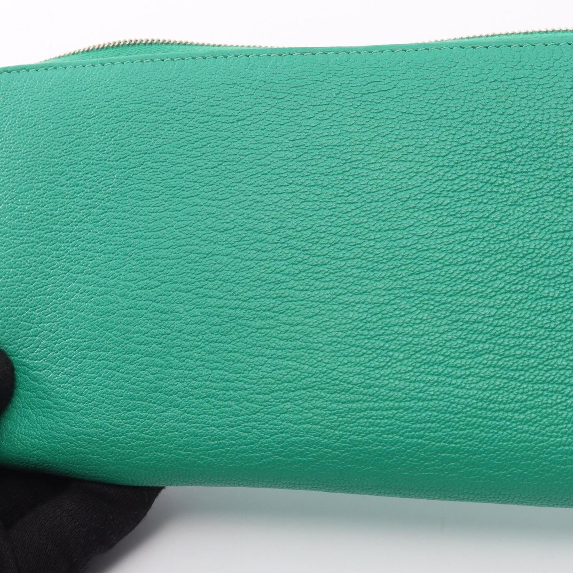 Mint Chevre Leather Long Wallet (Bi-Fold) (Pre-Owned) - Hermes - Modalova