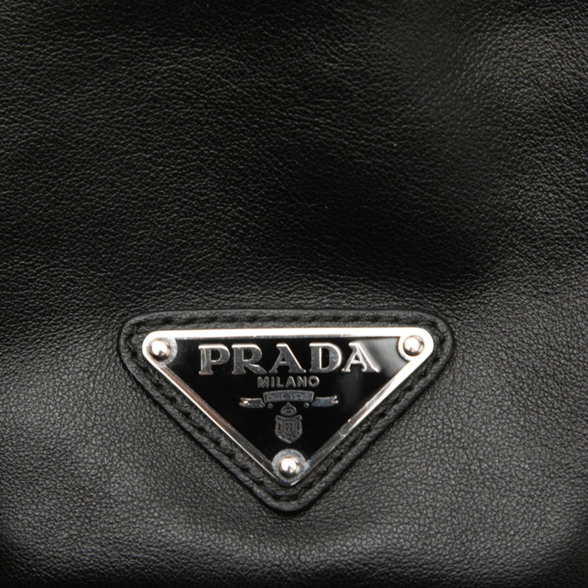Leather Nylon Handbag Pouch (Pre-Owned) - Prada - Modalova
