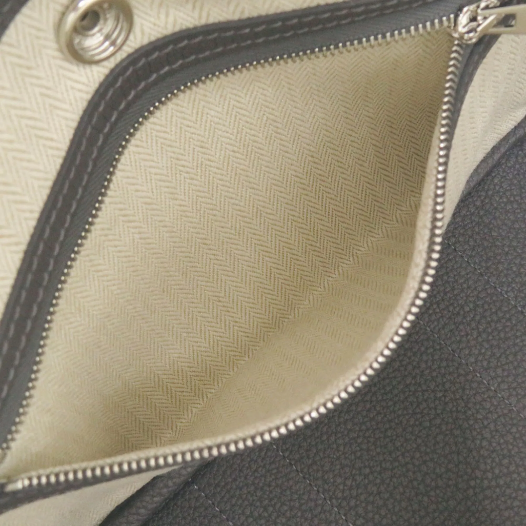 Negonda Leather Handbag (Pre-Owned) - Hermes - Modalova