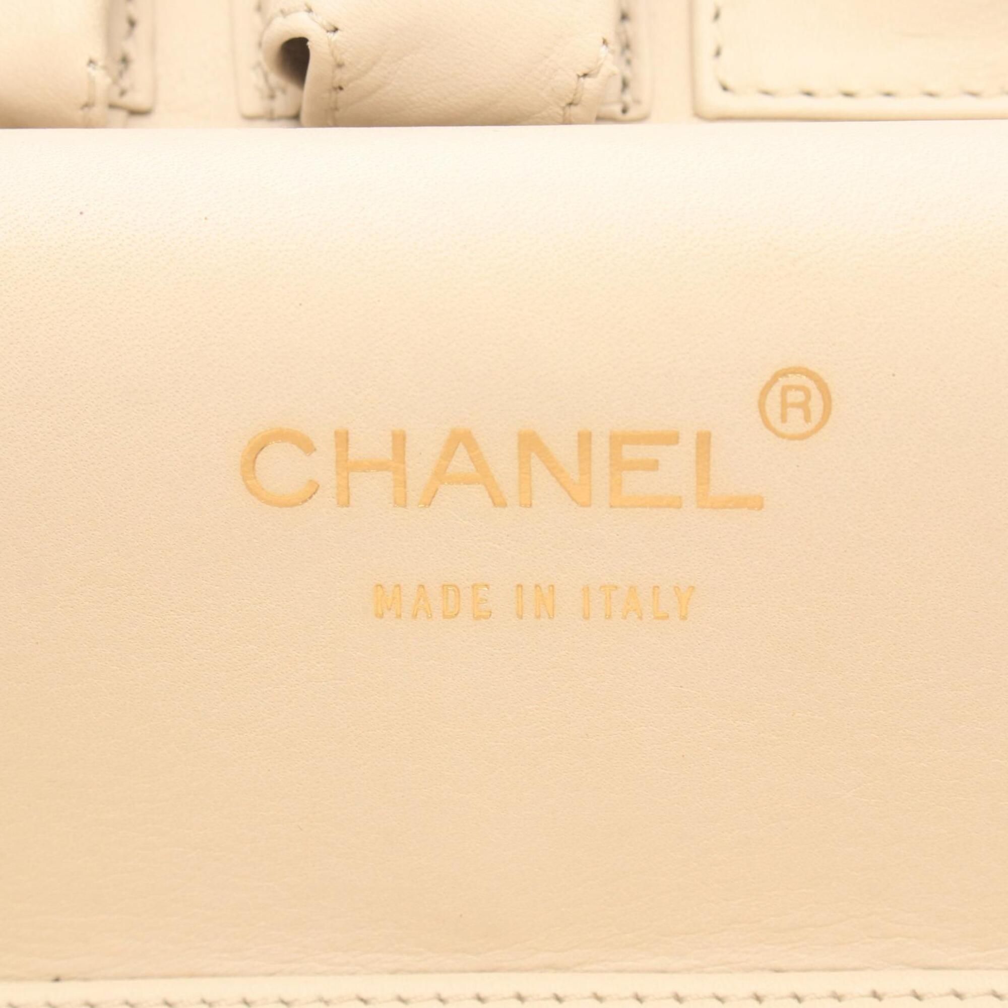 Canvas Handbag (Pre-Owned) - Chanel - Modalova