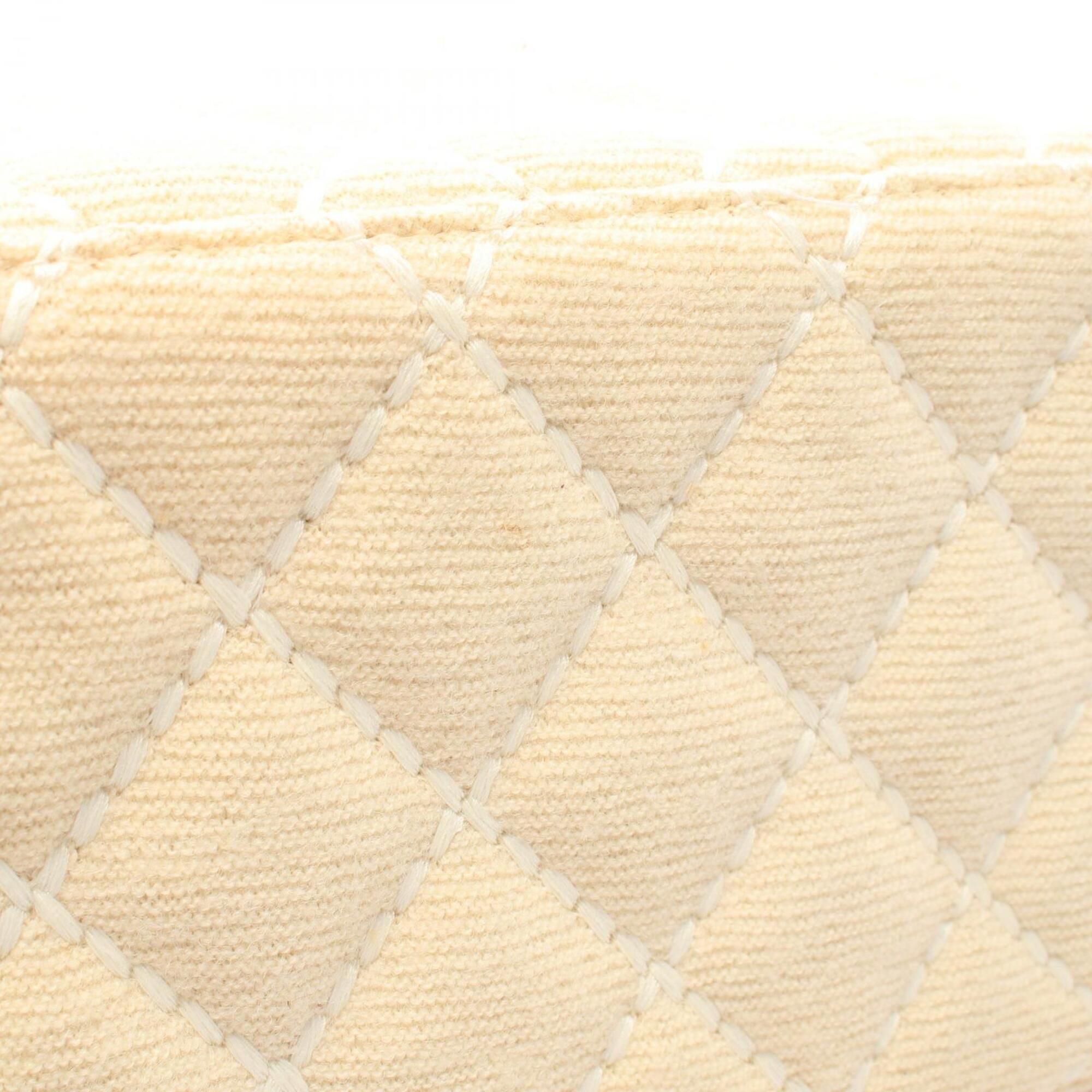 Canvas Handbag (Pre-Owned) - Chanel - Modalova