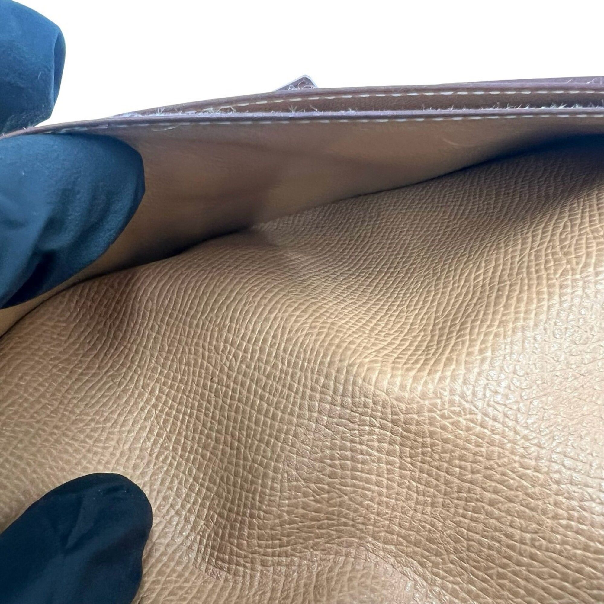 Courchevel Leather Long Wallet (Bi-Fold) (Pre-Owned) - Hermes - Modalova