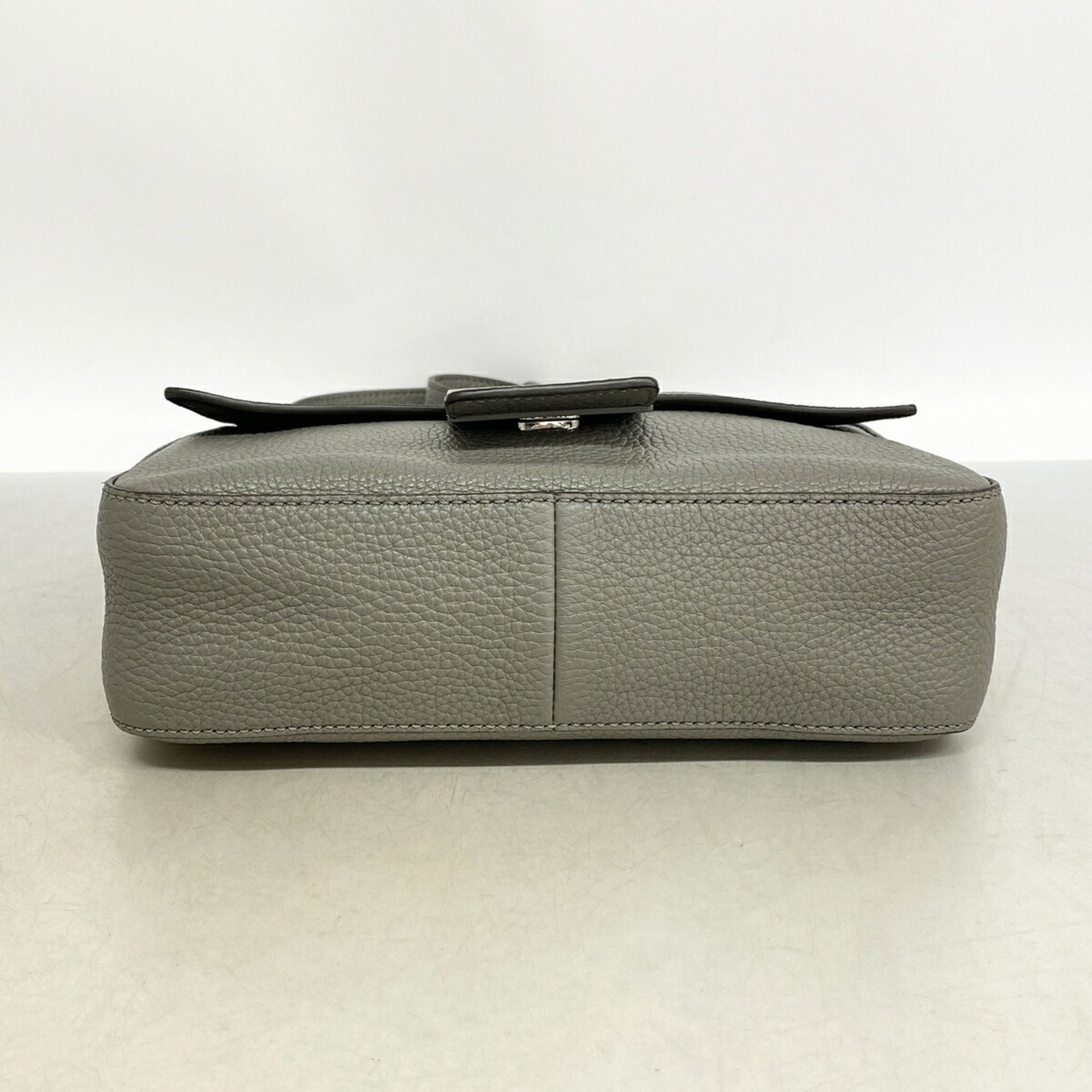 Leather Shoulder Bag (Pre-Owned) - Fendi - Modalova