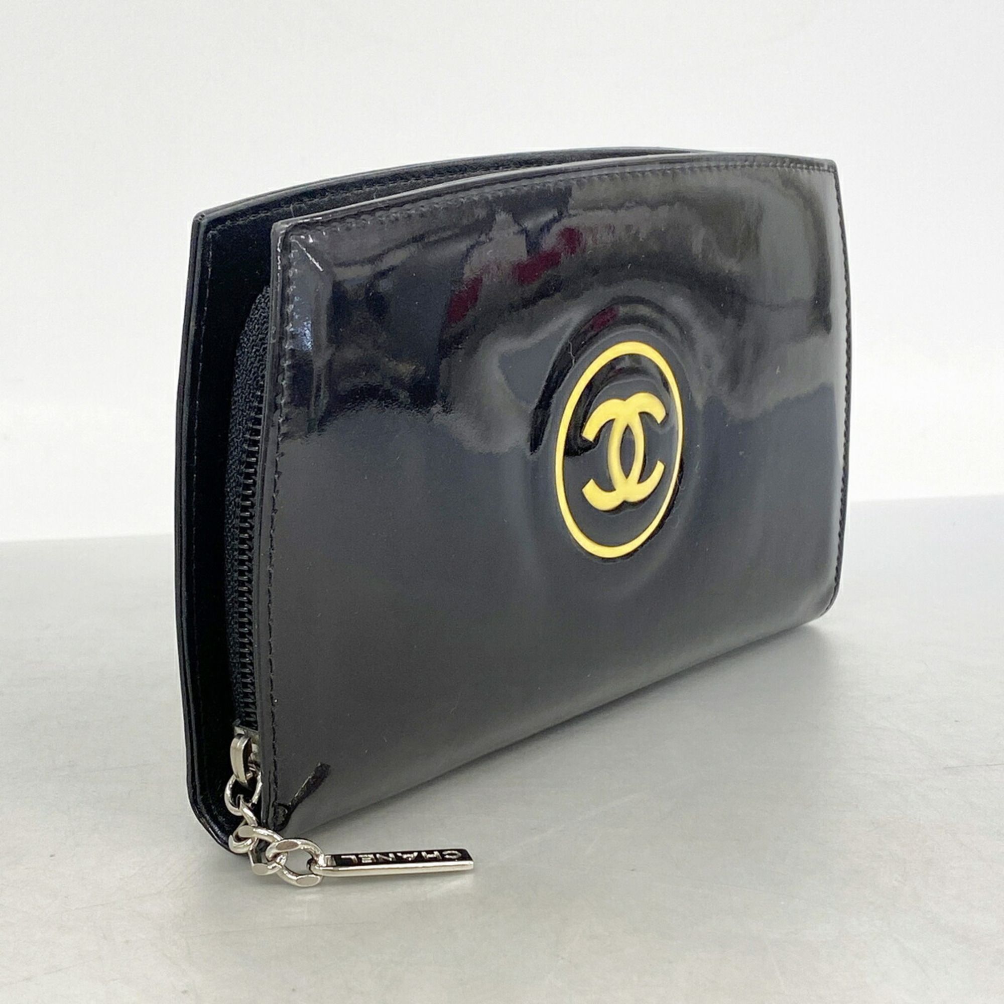 Patent Leather Long Wallet (Bi-Fold) (Pre-Owned) - Chanel - Modalova
