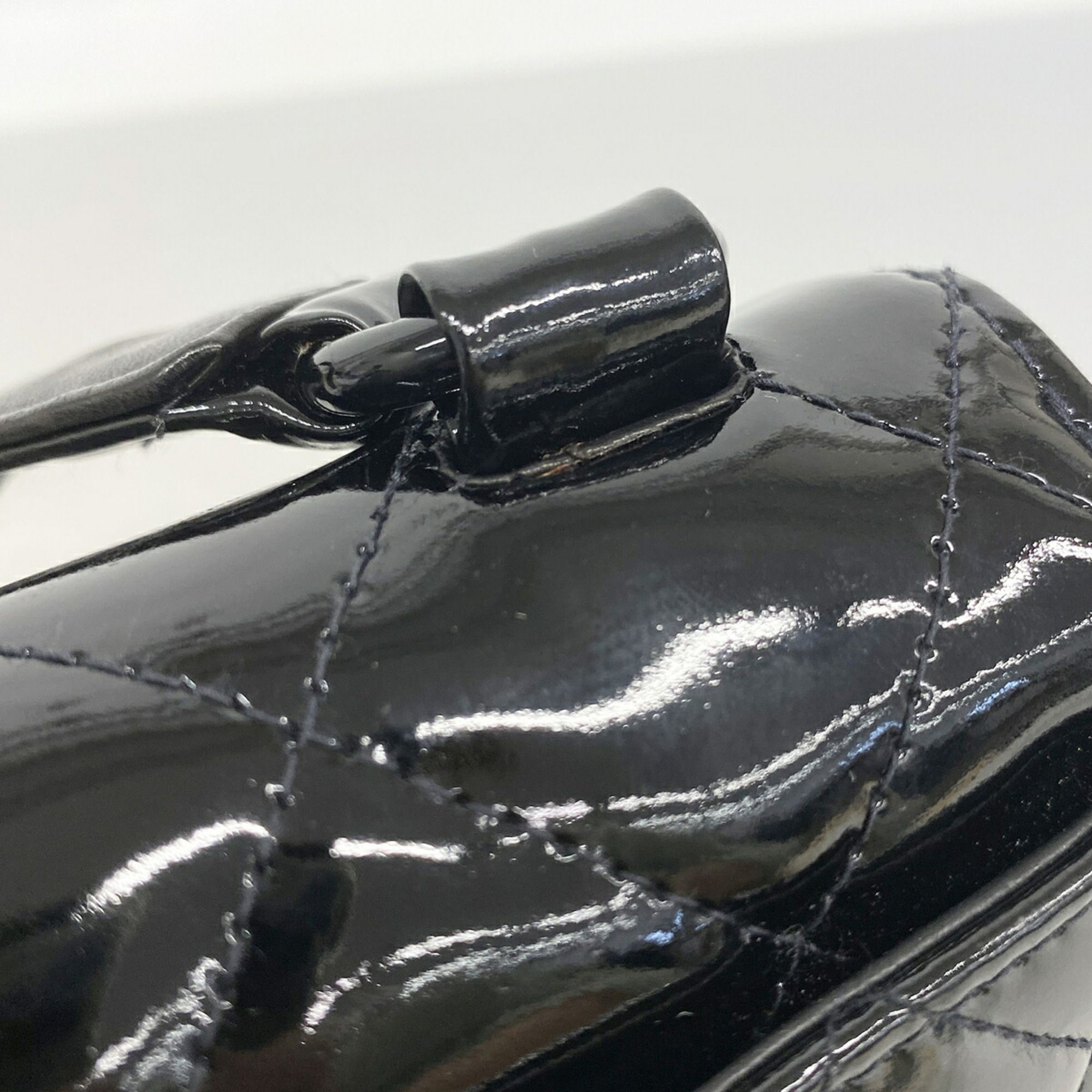 Patent Leather Shoulder Bag (Pre-Owned) - Chanel - Modalova