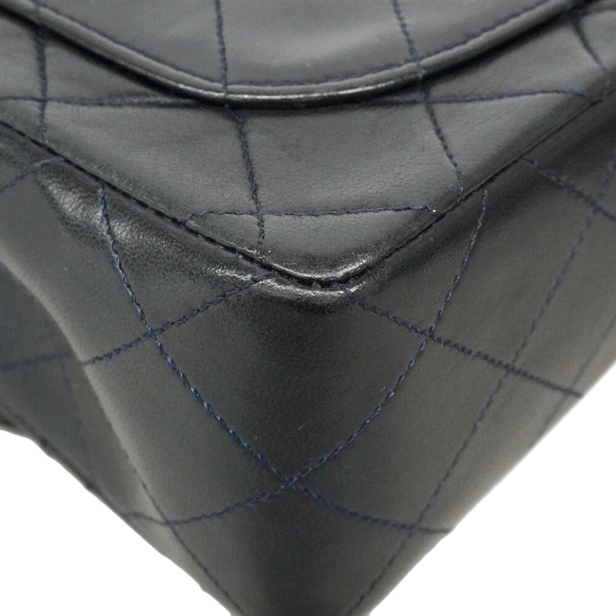 Leather Shoulder Bag (Pre-Owned) - Chanel - Modalova