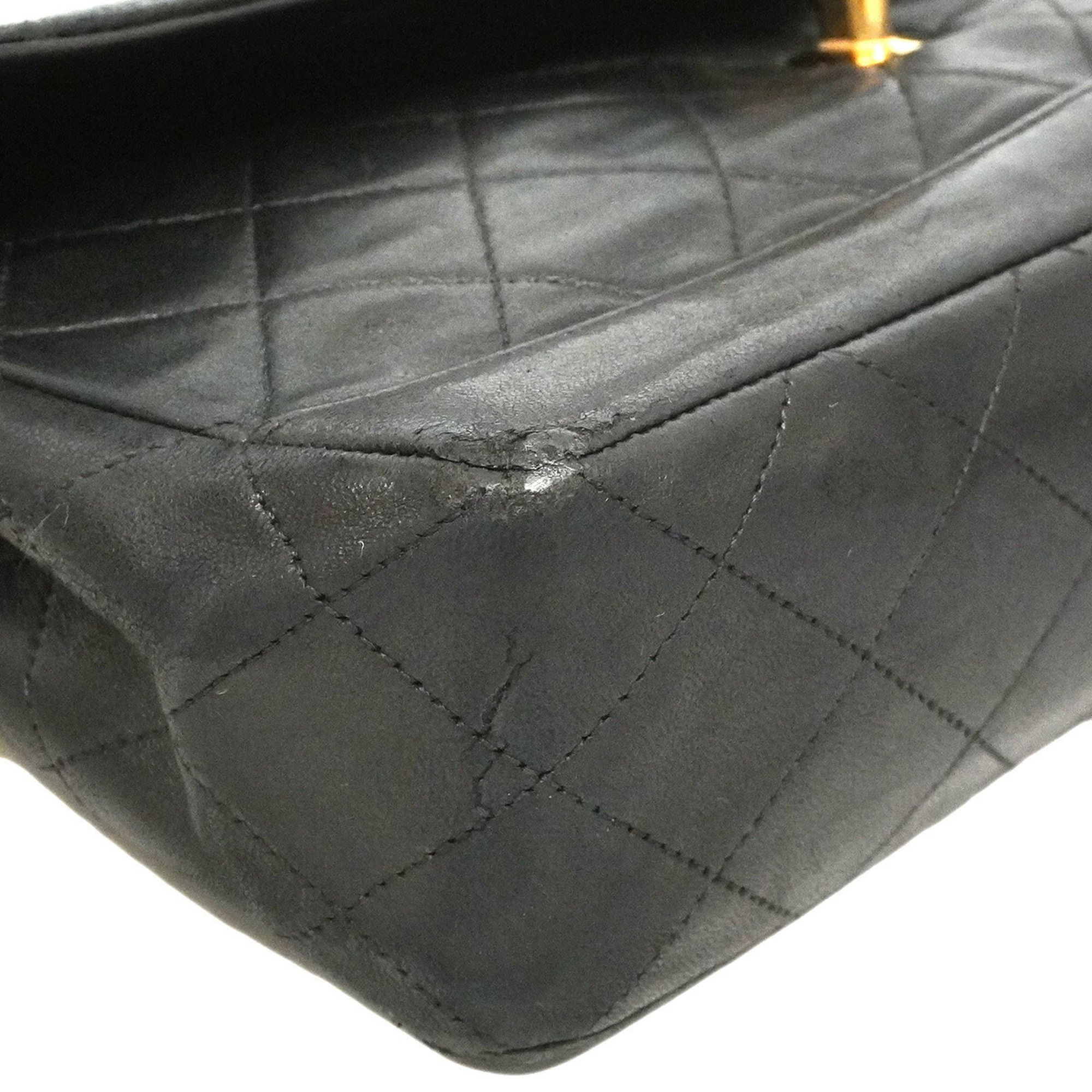 Leather Shoulder Bag (Pre-Owned) - Chanel - Modalova