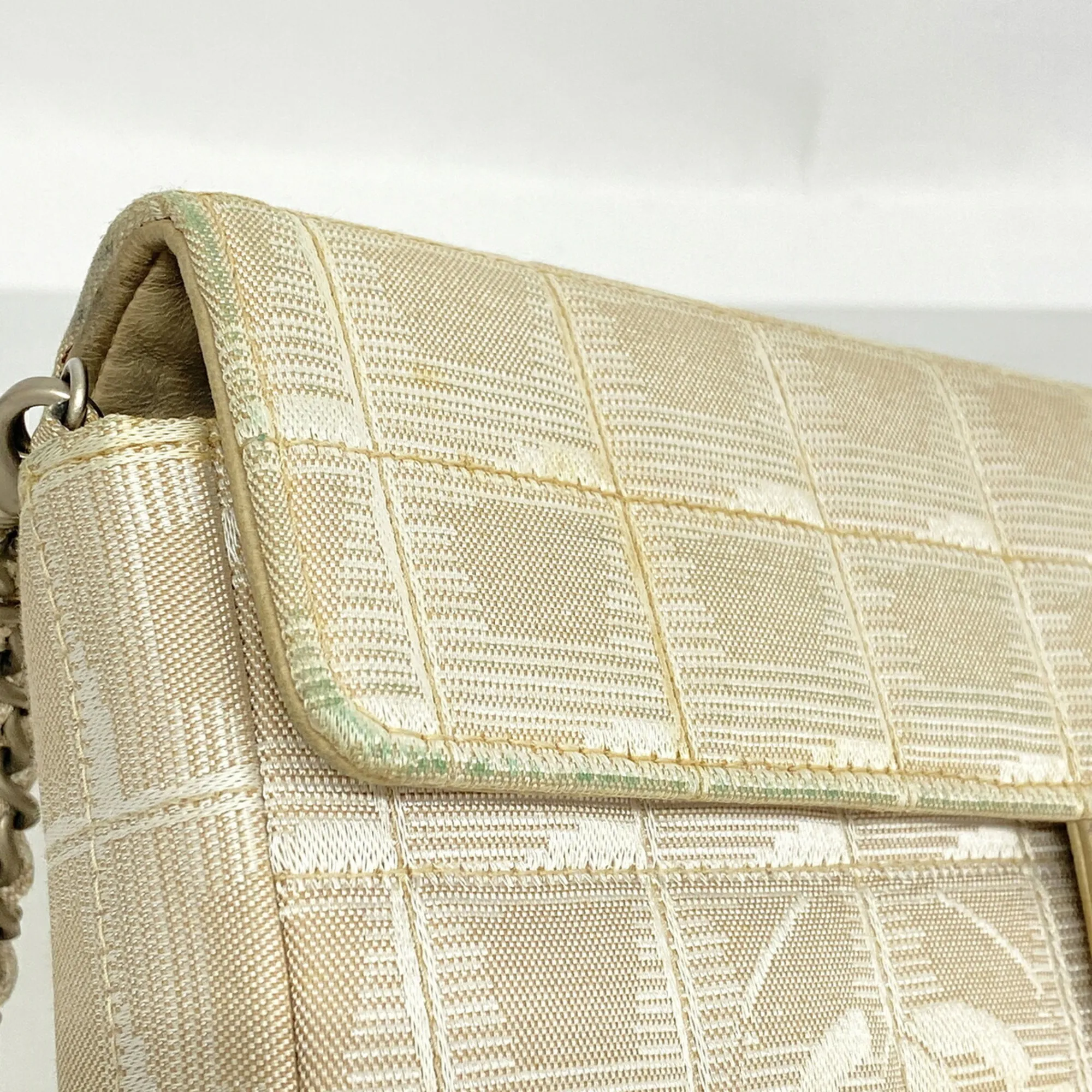 Nylon Shoulder Bag (Pre-Owned) - Chanel - Modalova