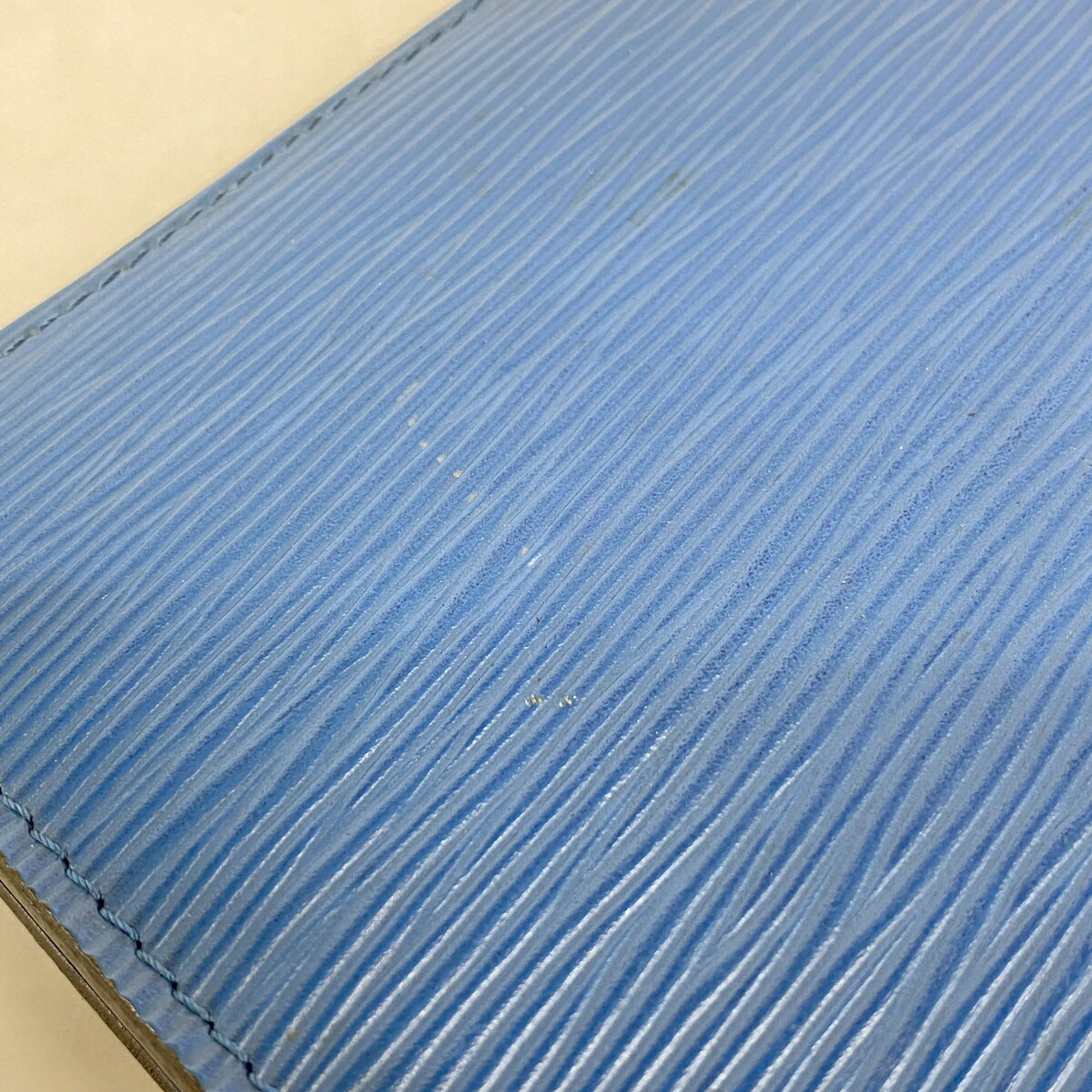 Pouch (Pre-Owned) - Louis Vuitton - Modalova