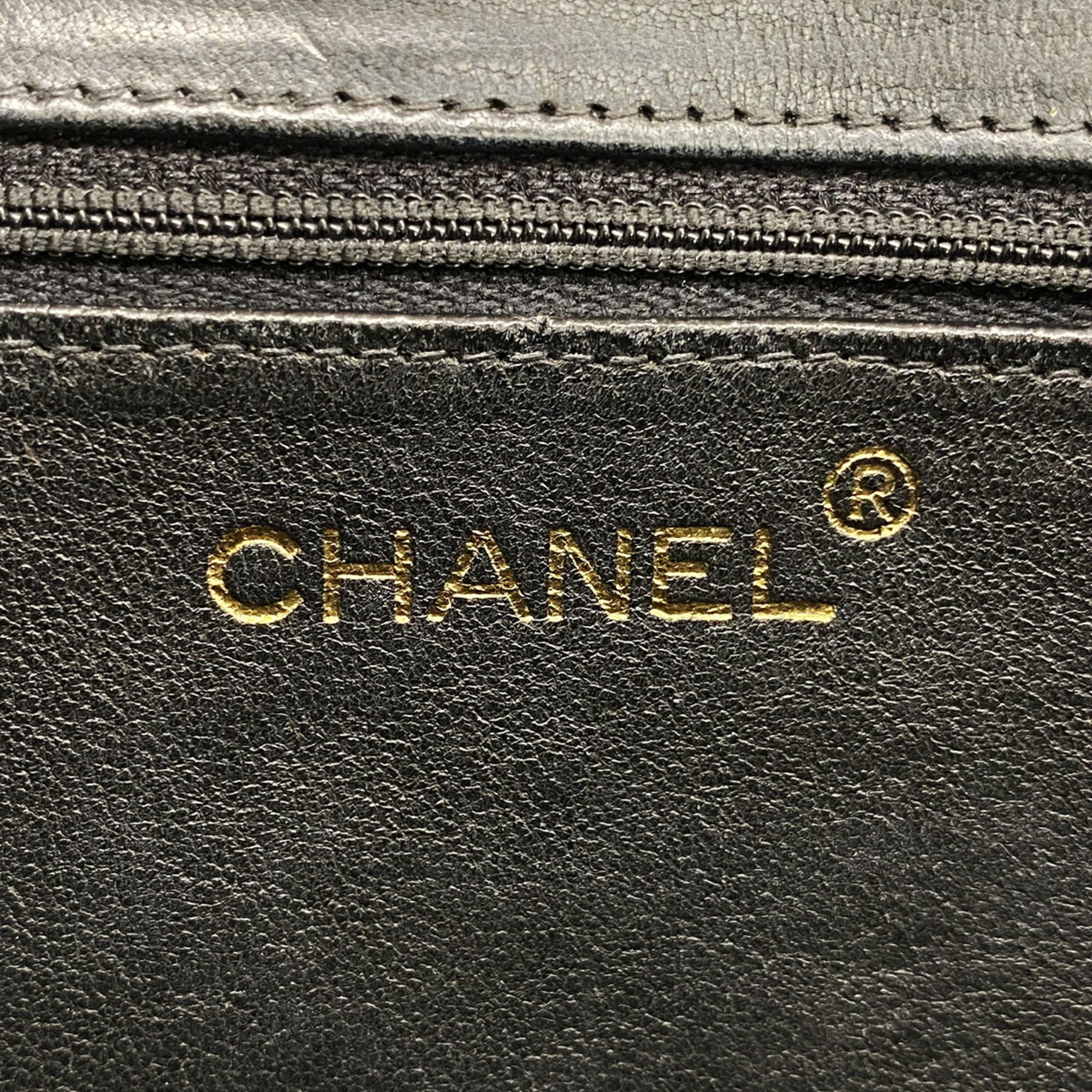 Leather Shoulder Bag (Pre-Owned) - Chanel - Modalova