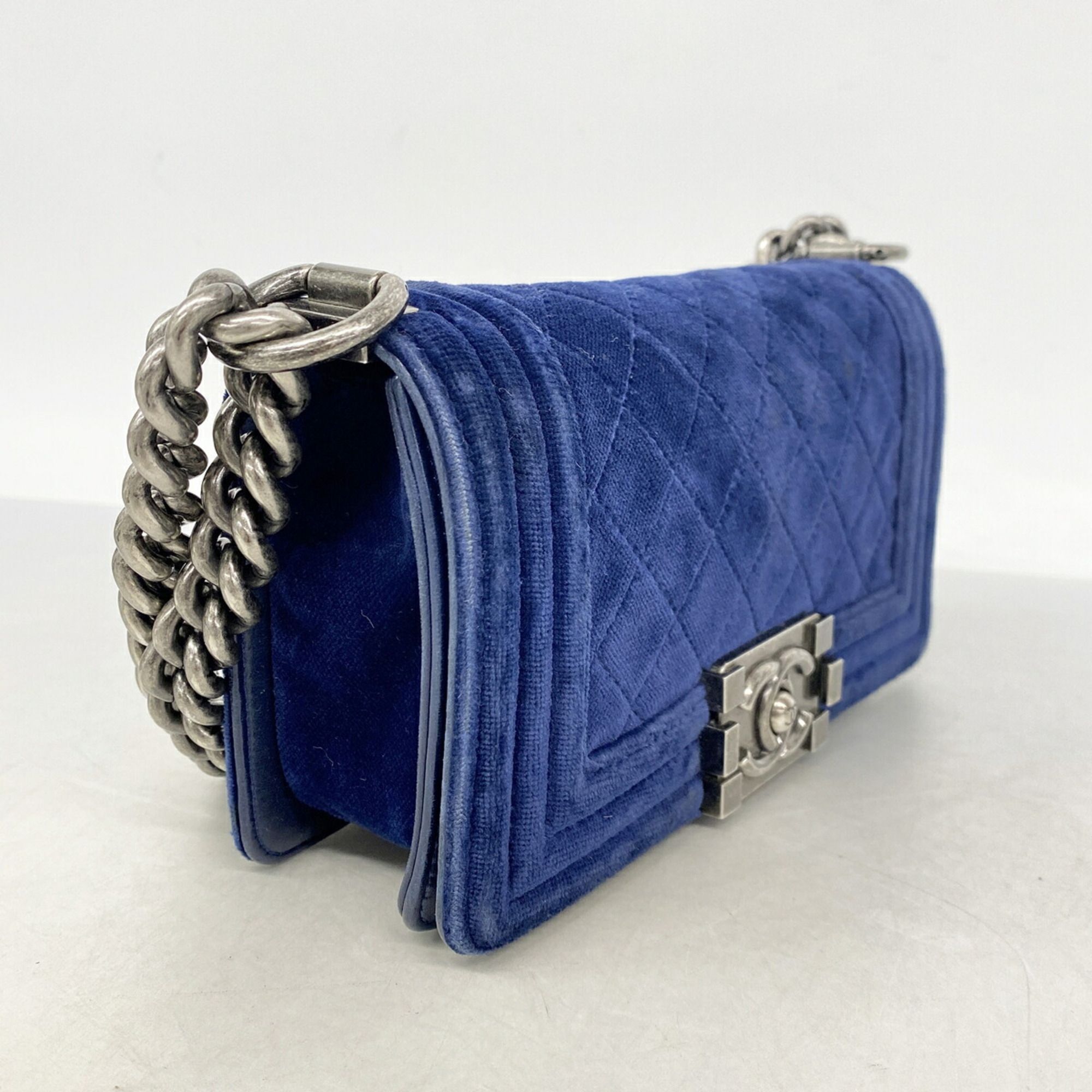 Suede Shoulder Bag (Pre-Owned) - Chanel - Modalova