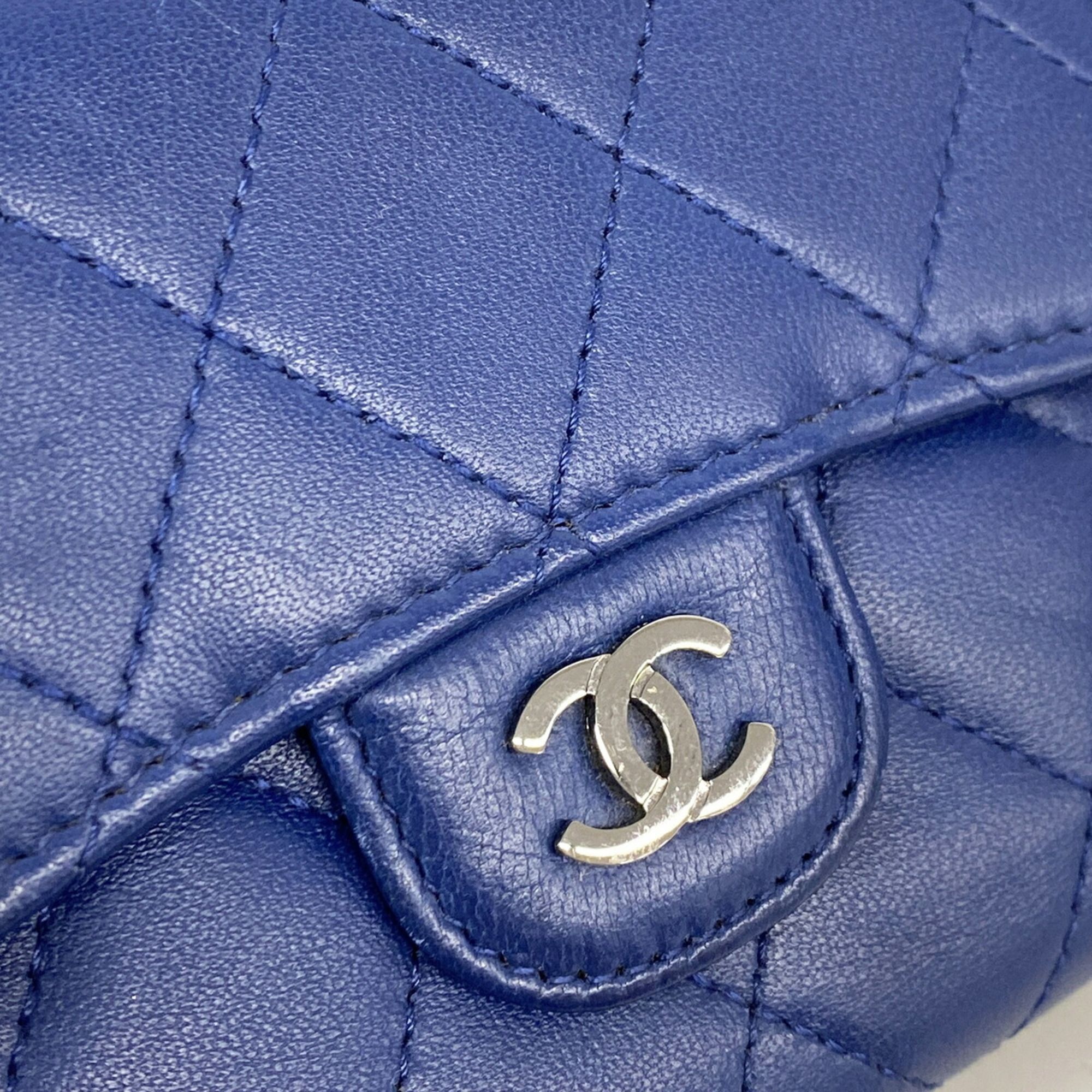 Leather Wallet (Tri-Fold) (Pre-Owned) - Chanel - Modalova