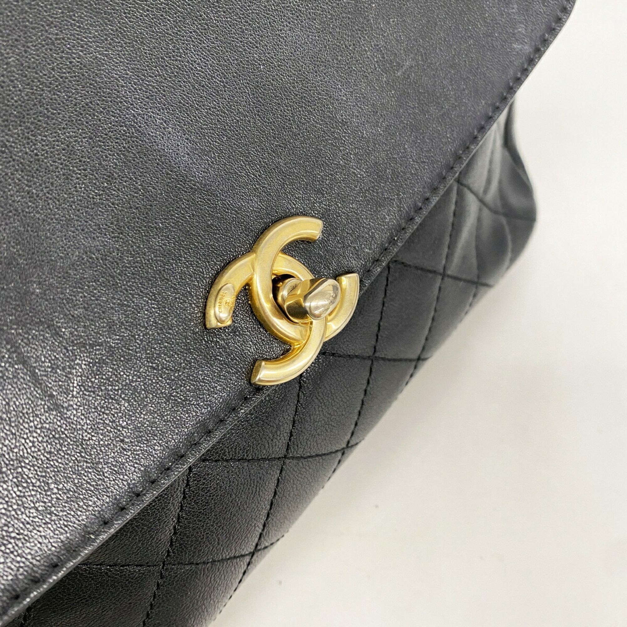 Leather Handbag (Pre-Owned) - Chanel - Modalova