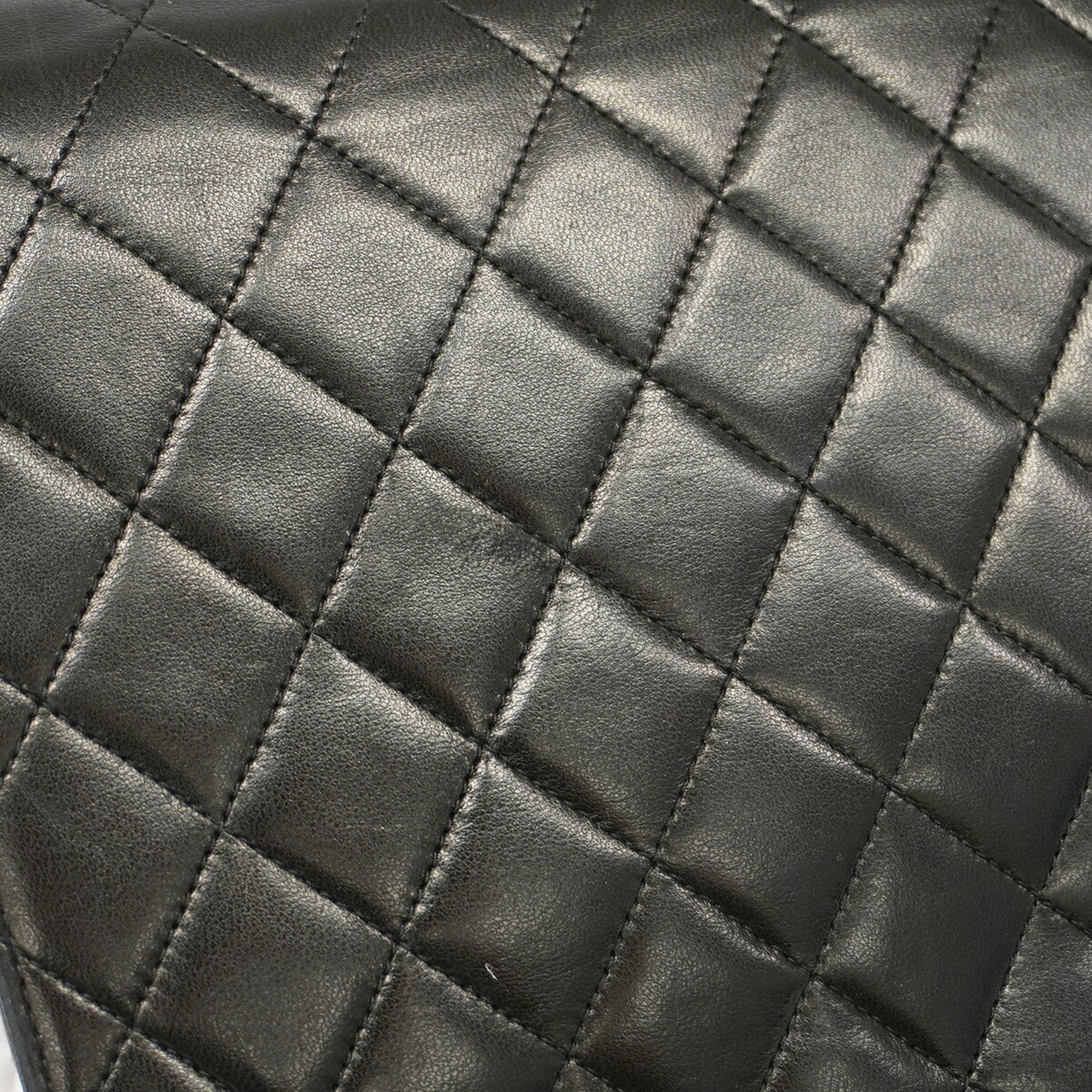 Leather Shoulder Bag (Pre-Owned) - Chanel - Modalova