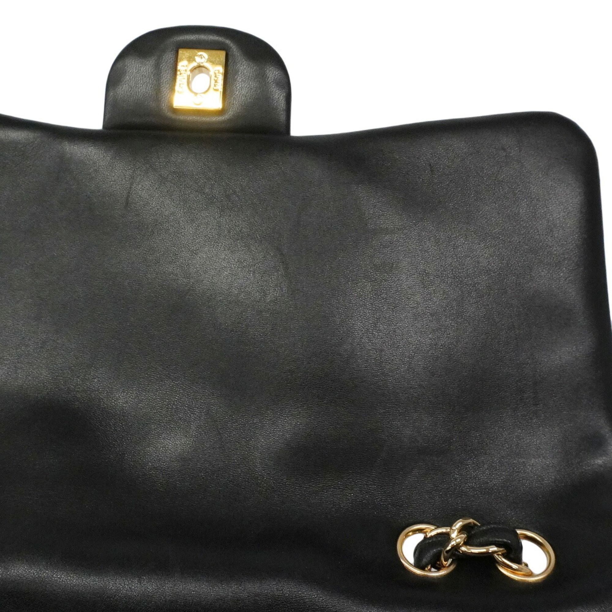 Leather Shoulder Bag (Pre-Owned) - Chanel - Modalova
