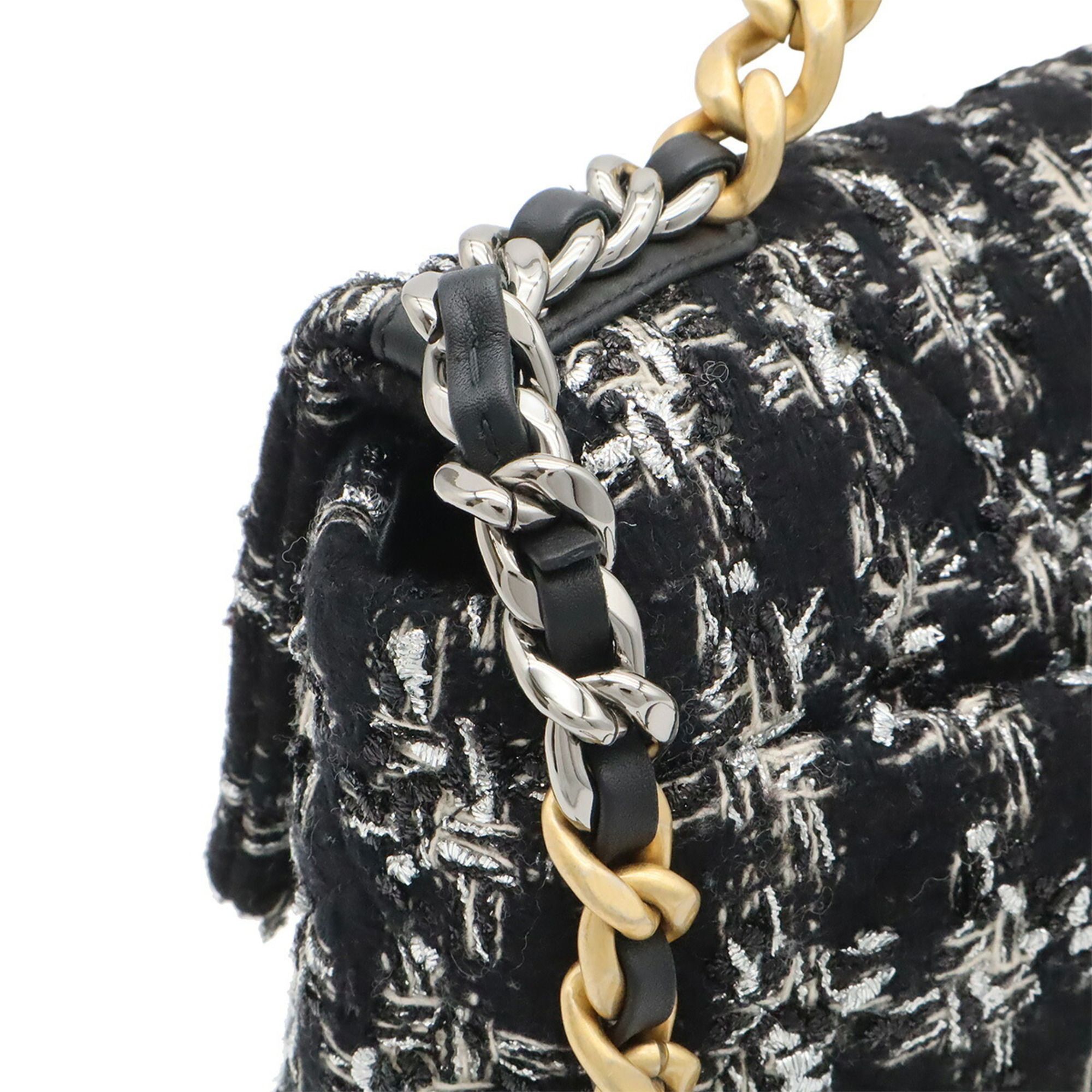 Tweed Shoulder Bag (Pre-Owned) - Chanel - Modalova