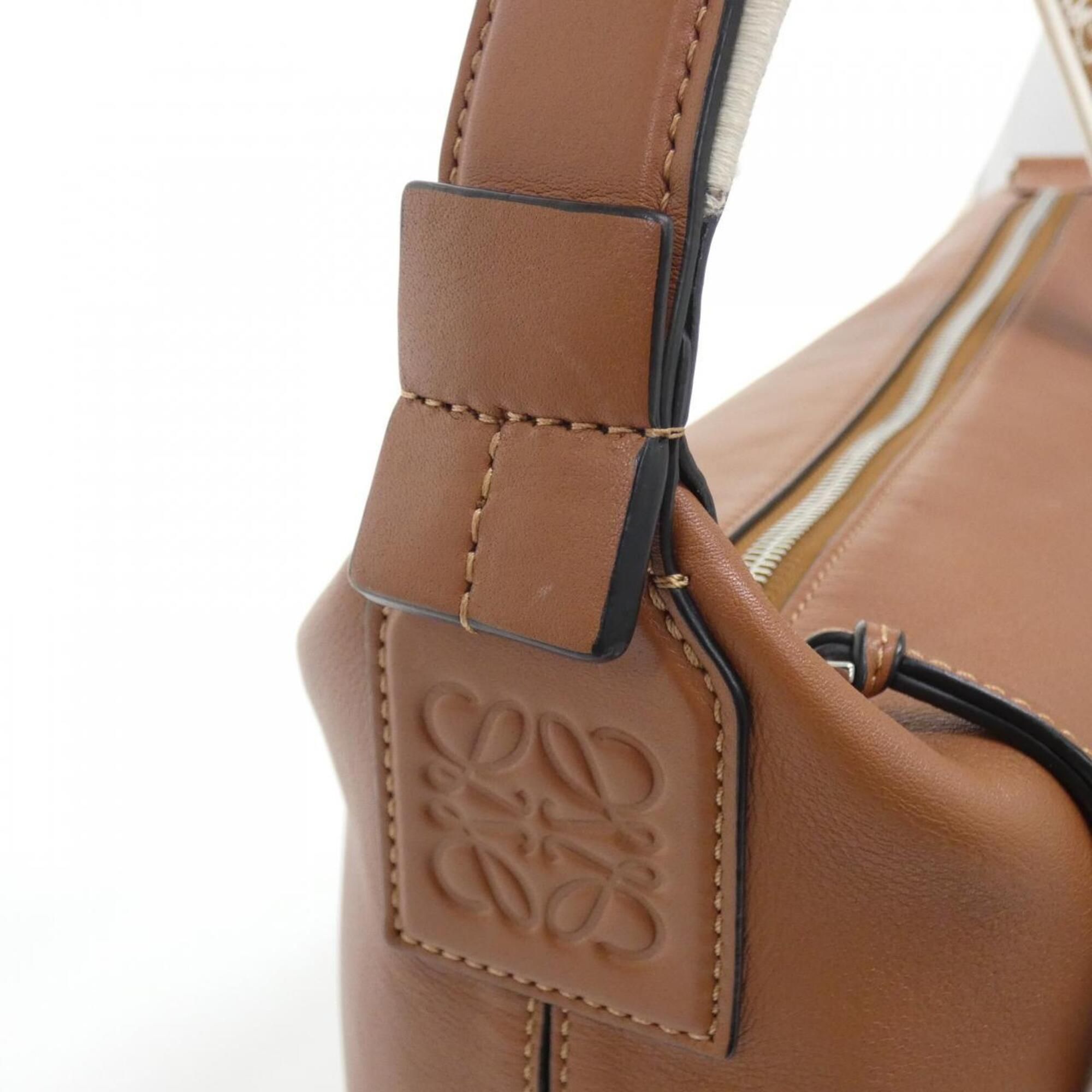 Leather Shoulder Bag (Pre-Owned) - Loewe - Modalova