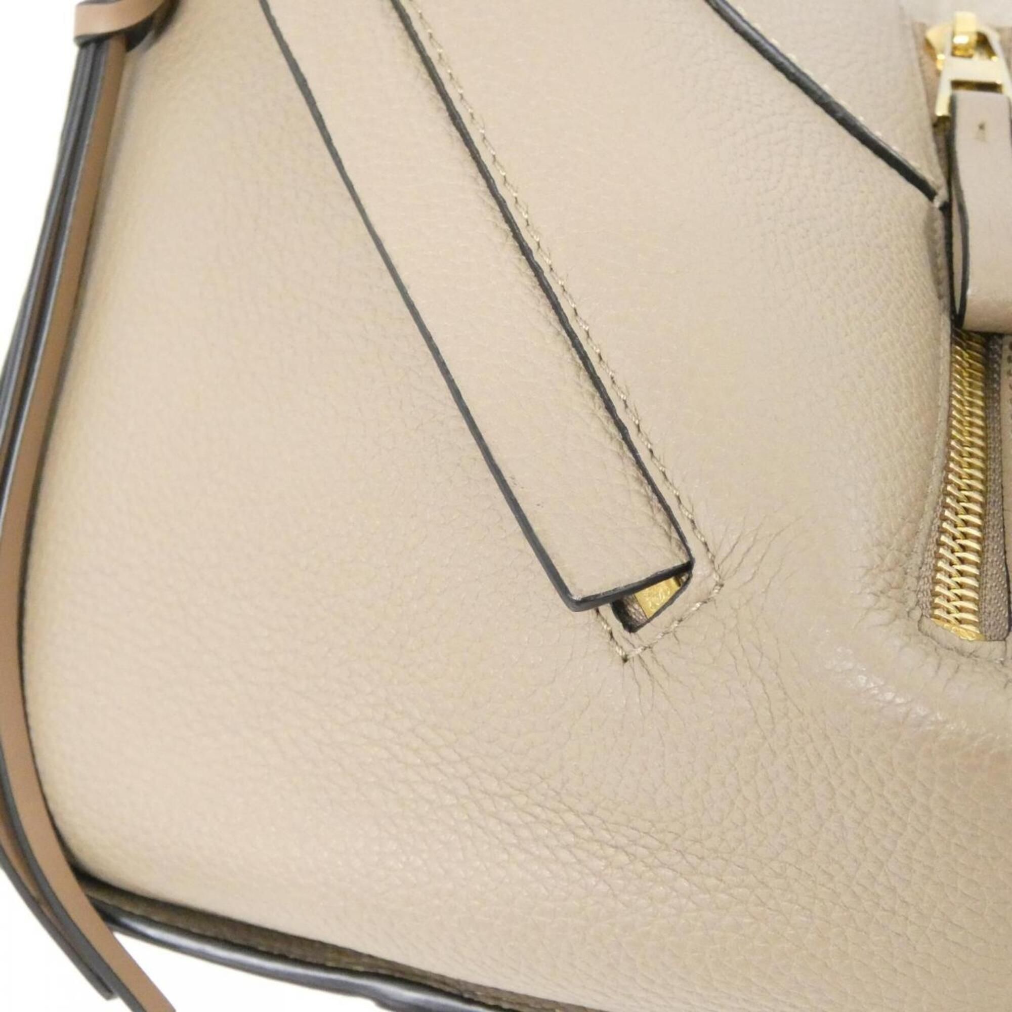Leather Shoulder Bag (Pre-Owned) - Loewe - Modalova