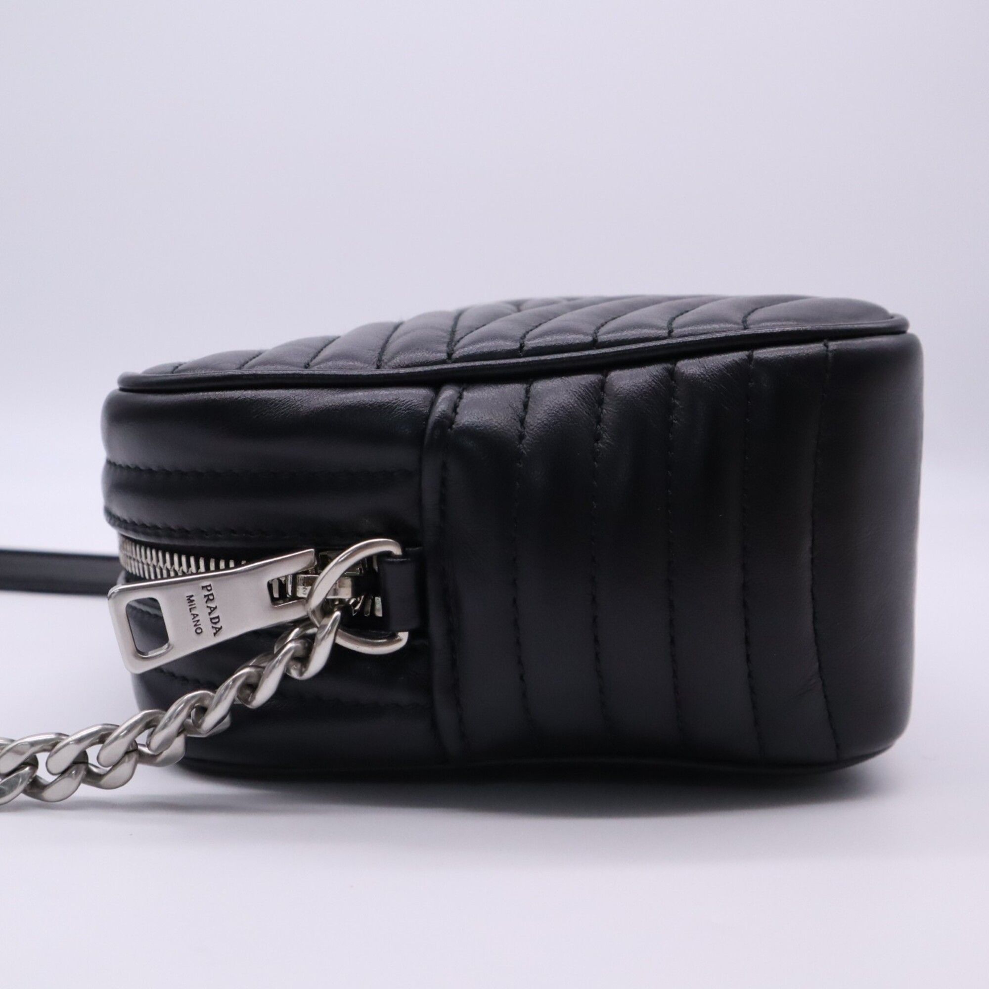 Leather Shoulder Bag (Pre-Owned) - Prada - Modalova