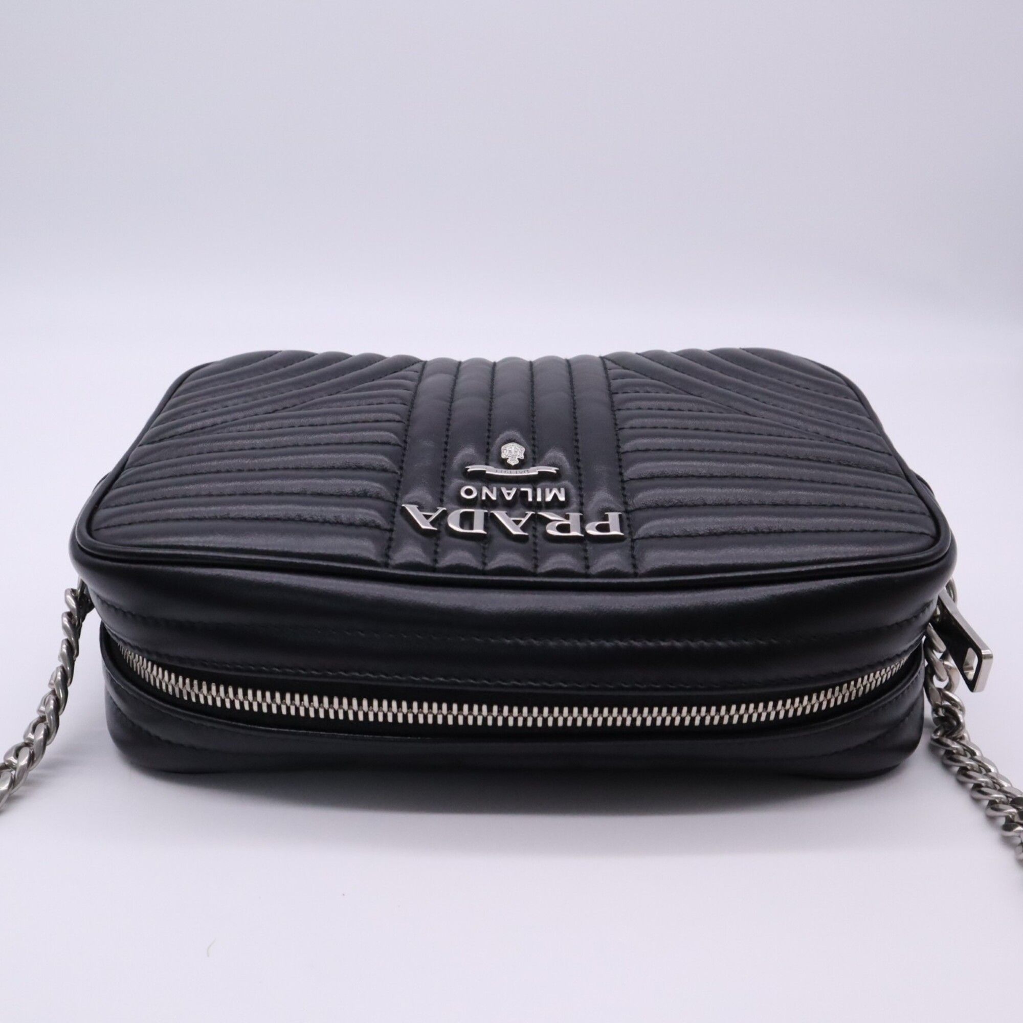 Leather Shoulder Bag (Pre-Owned) - Prada - Modalova