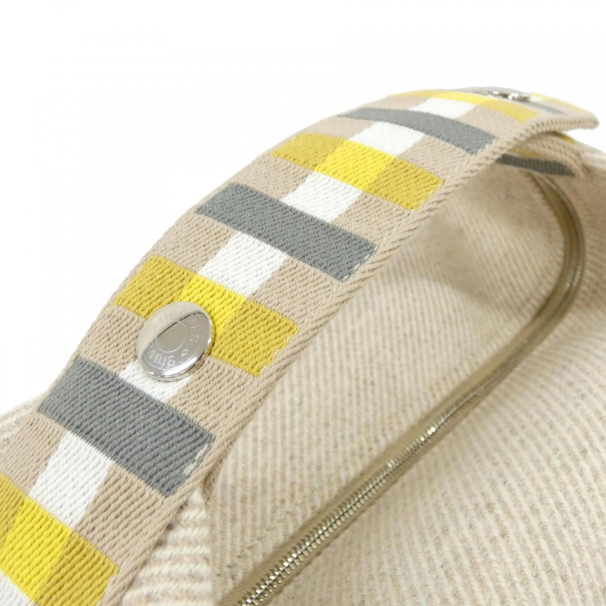 Hermes Beige Wool Pouch (Pre-Owned) - Hermes - Modalova
