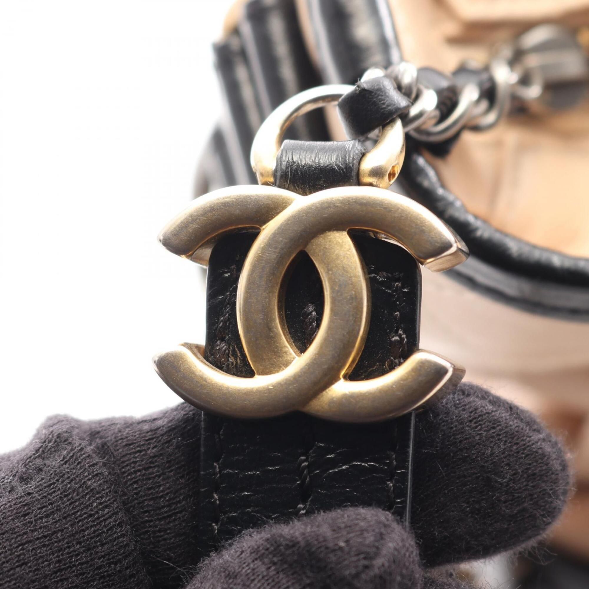 Leather Handbag Shoulder Bag (Pre-Owned) - Chanel - Modalova