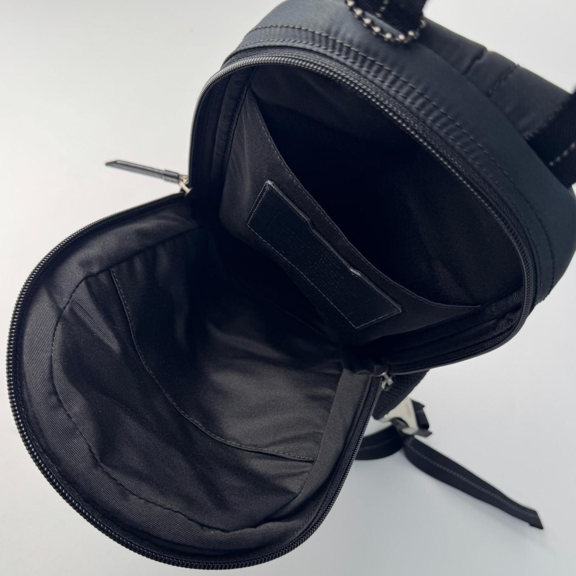 Nylon Sling Bag (Pre-Owned) - Coach - Modalova