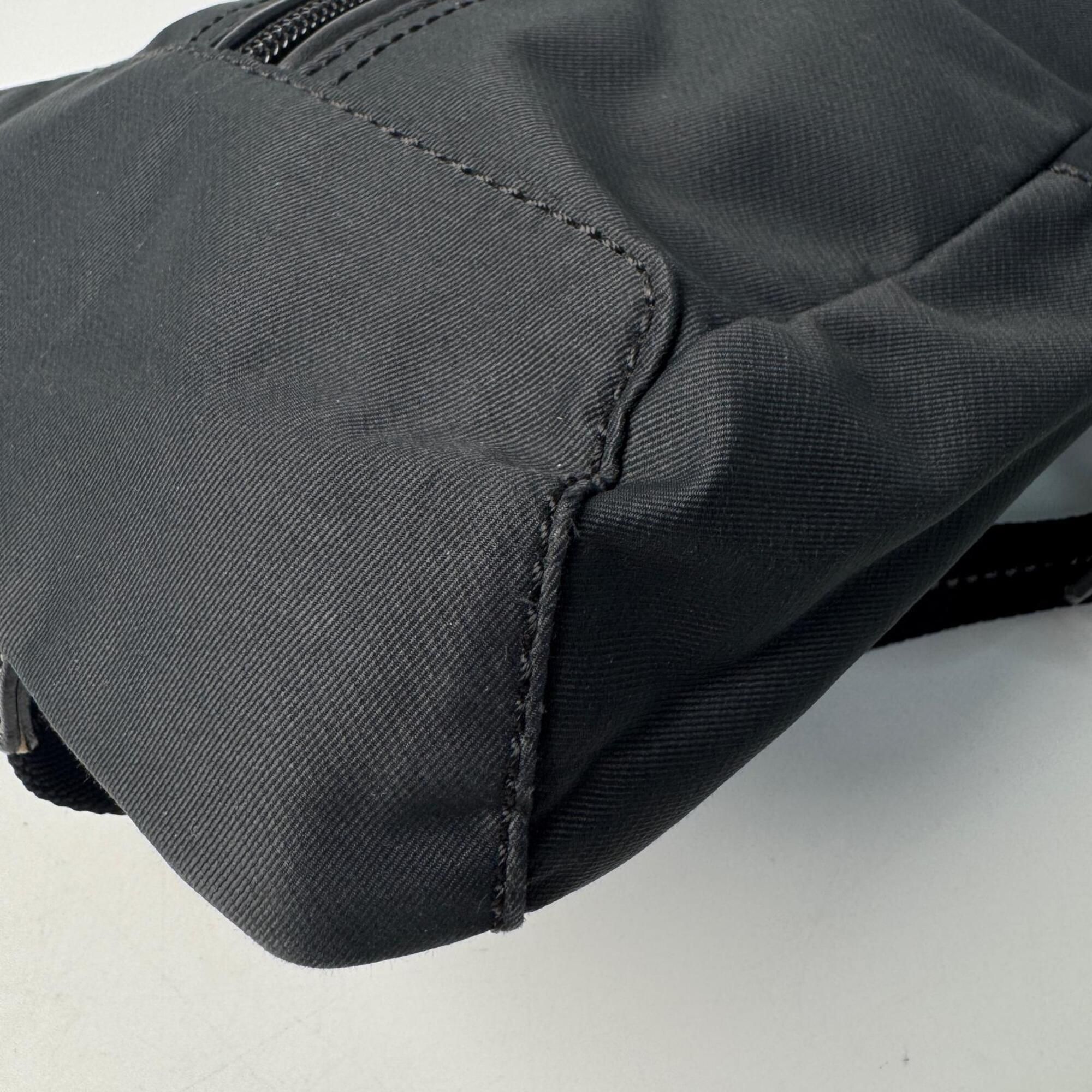 Nylon Sling Bag (Pre-Owned) - Coach - Modalova