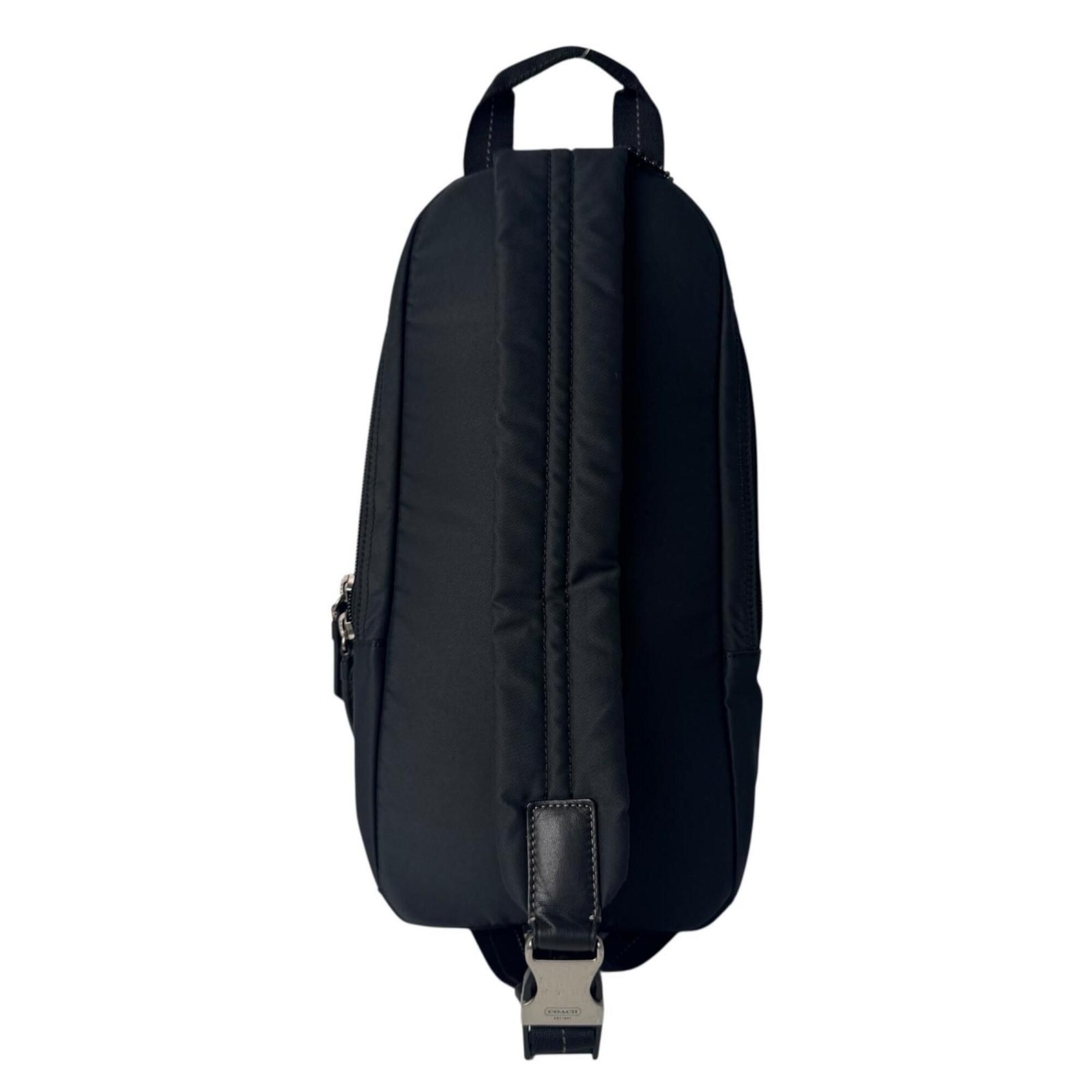Nylon Sling Bag (Pre-Owned) - Coach - Modalova
