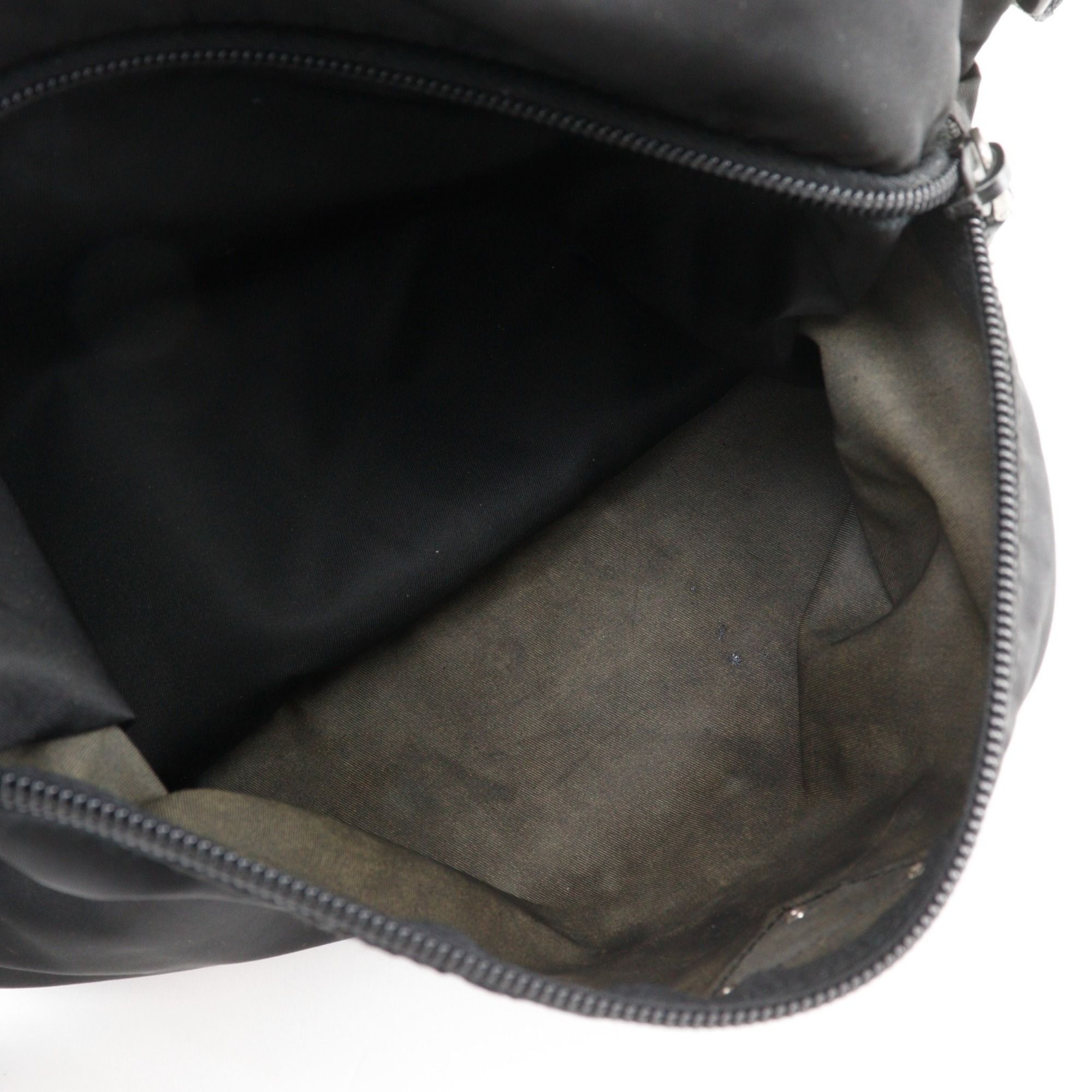 Nylon Shoulder Bag (Pre-Owned) - Prada - Modalova