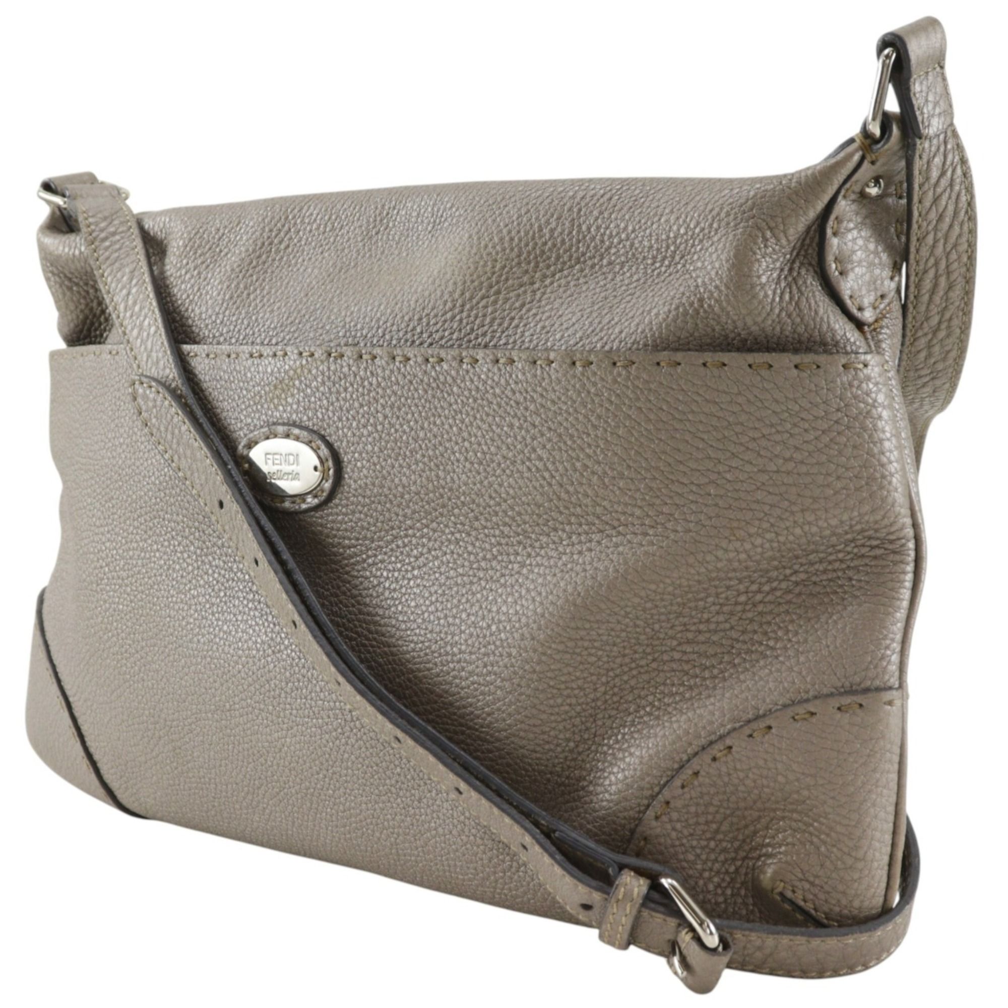 Leather Shoulder Bag (Pre-Owned) - Fendi - Modalova