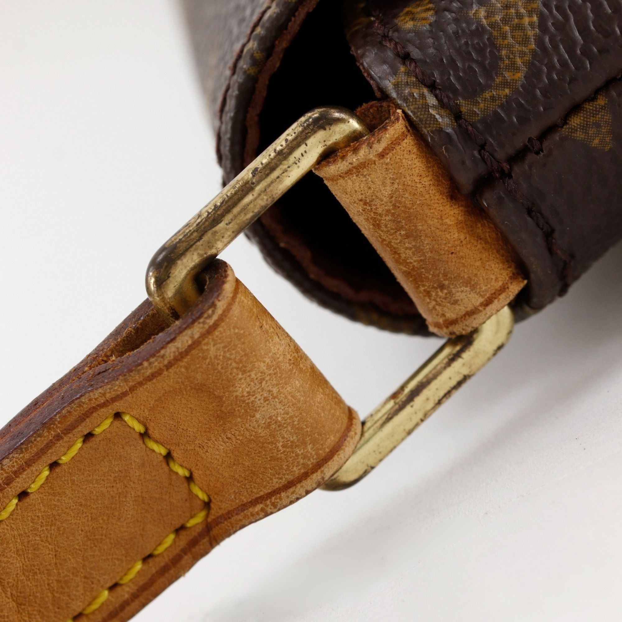 Monogram Canvas Shoulder Bag (Pre-Owned) - Louis Vuitton - Modalova