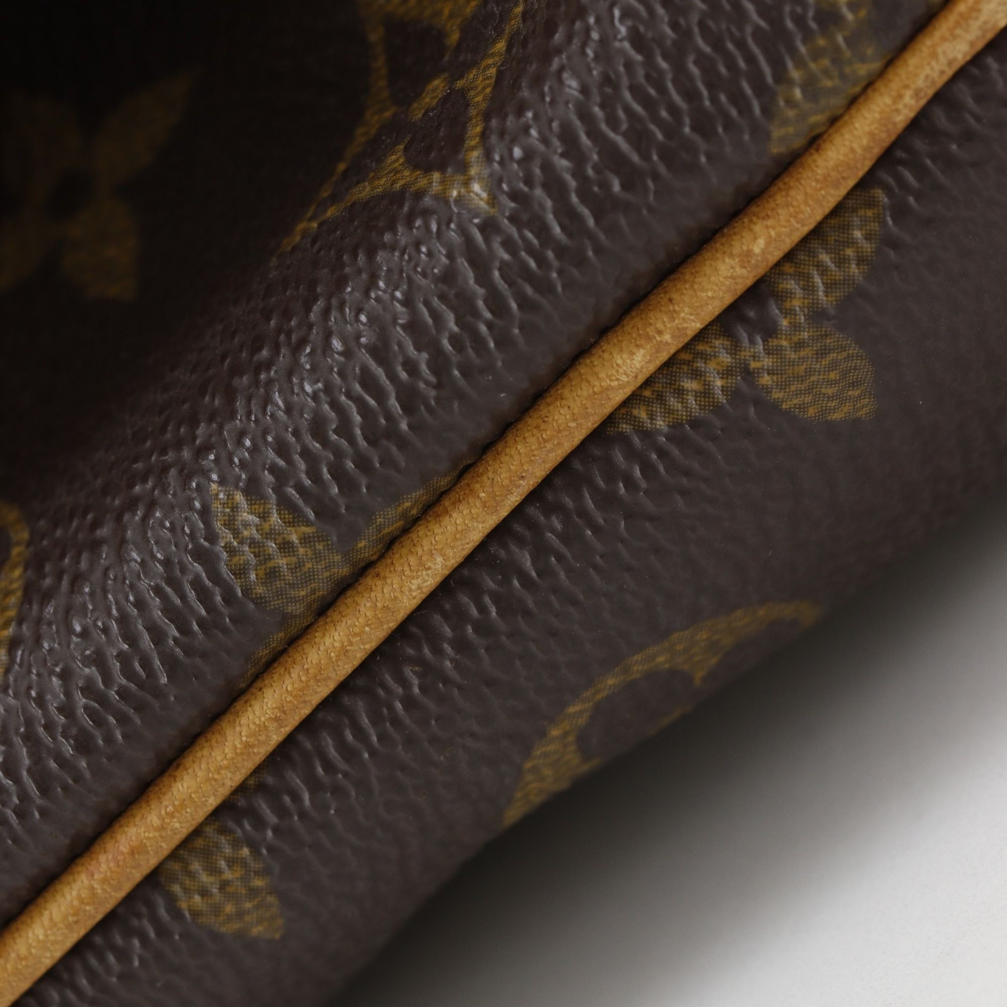 Monogram Canvas Shoulder Bag (Pre-Owned) - Louis Vuitton - Modalova