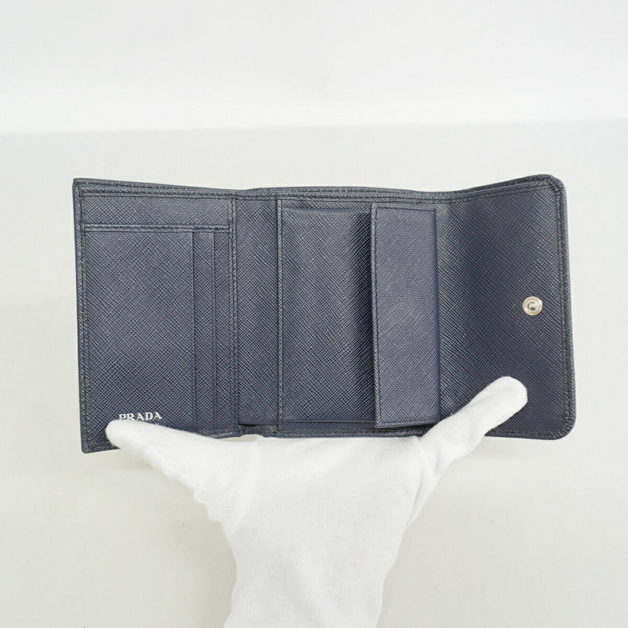 Leather Wallet (Tri-Fold) (Pre-Owned) - Prada - Modalova