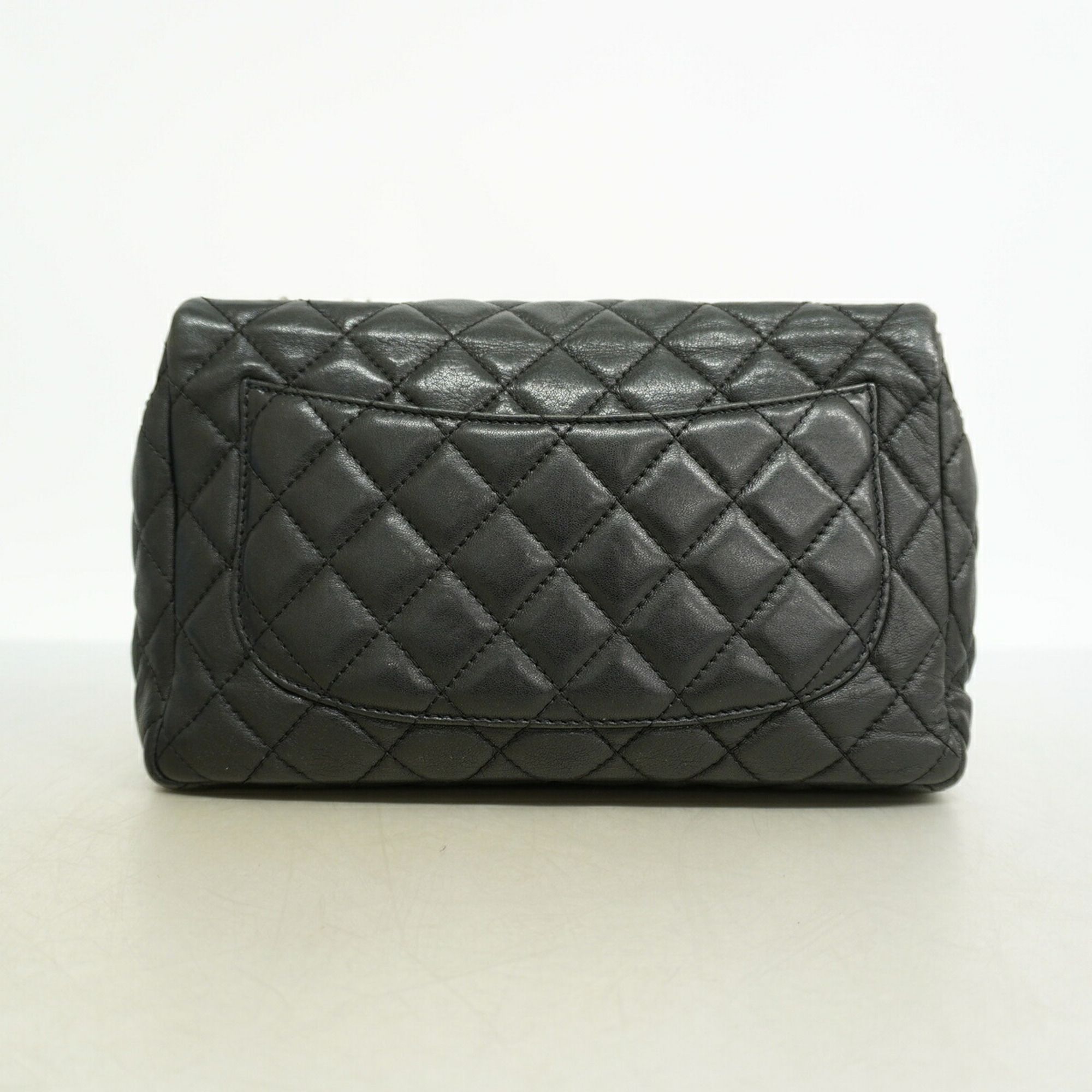 Leather Shoulder Bag (Pre-Owned) - Chanel - Modalova