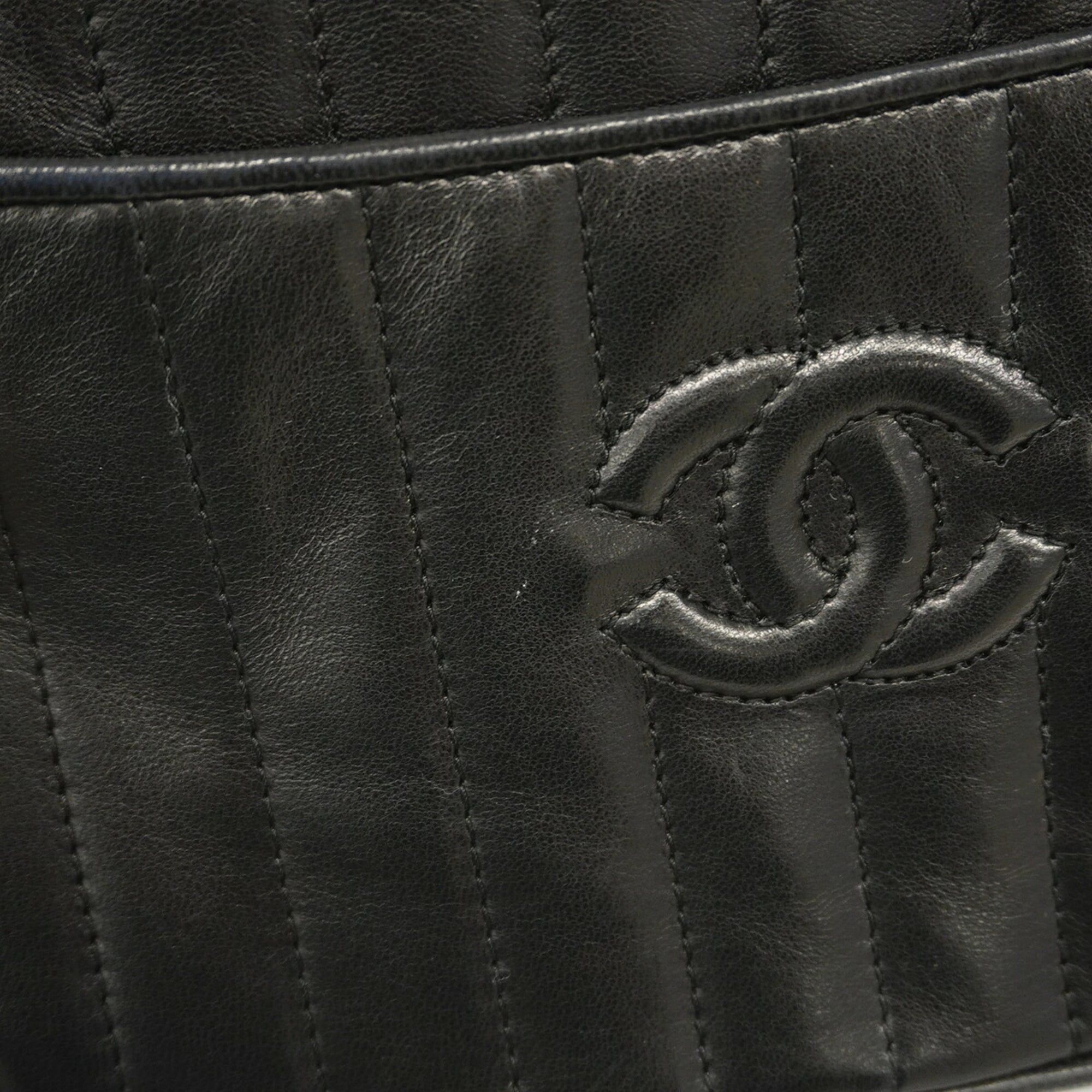 Leather Shoulder Bag (Pre-Owned) - Chanel - Modalova