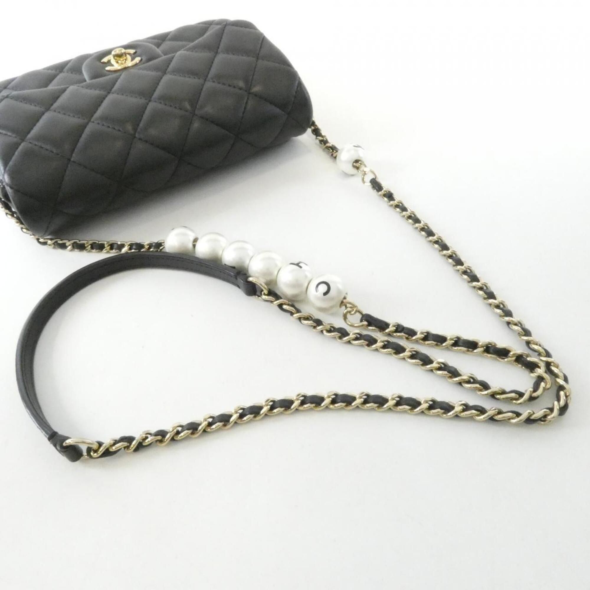 Leather Shoulder Bag (Pre-Owned) - Chanel - Modalova