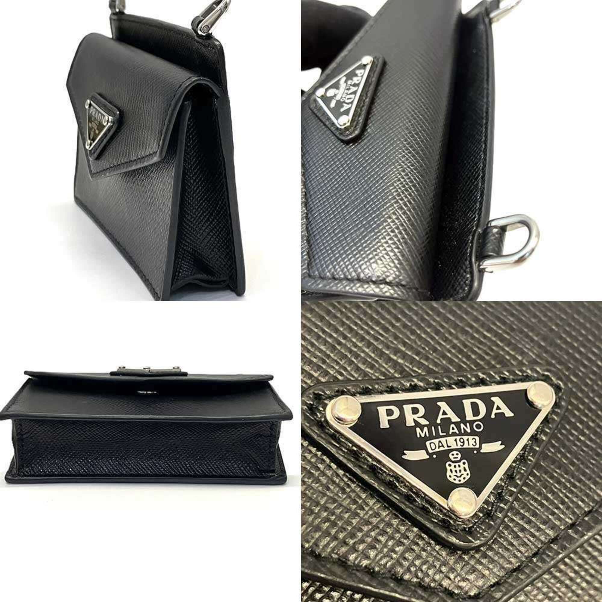 Saffiano Triangle Shoulder Bag (Pre-Owned) - Prada - Modalova