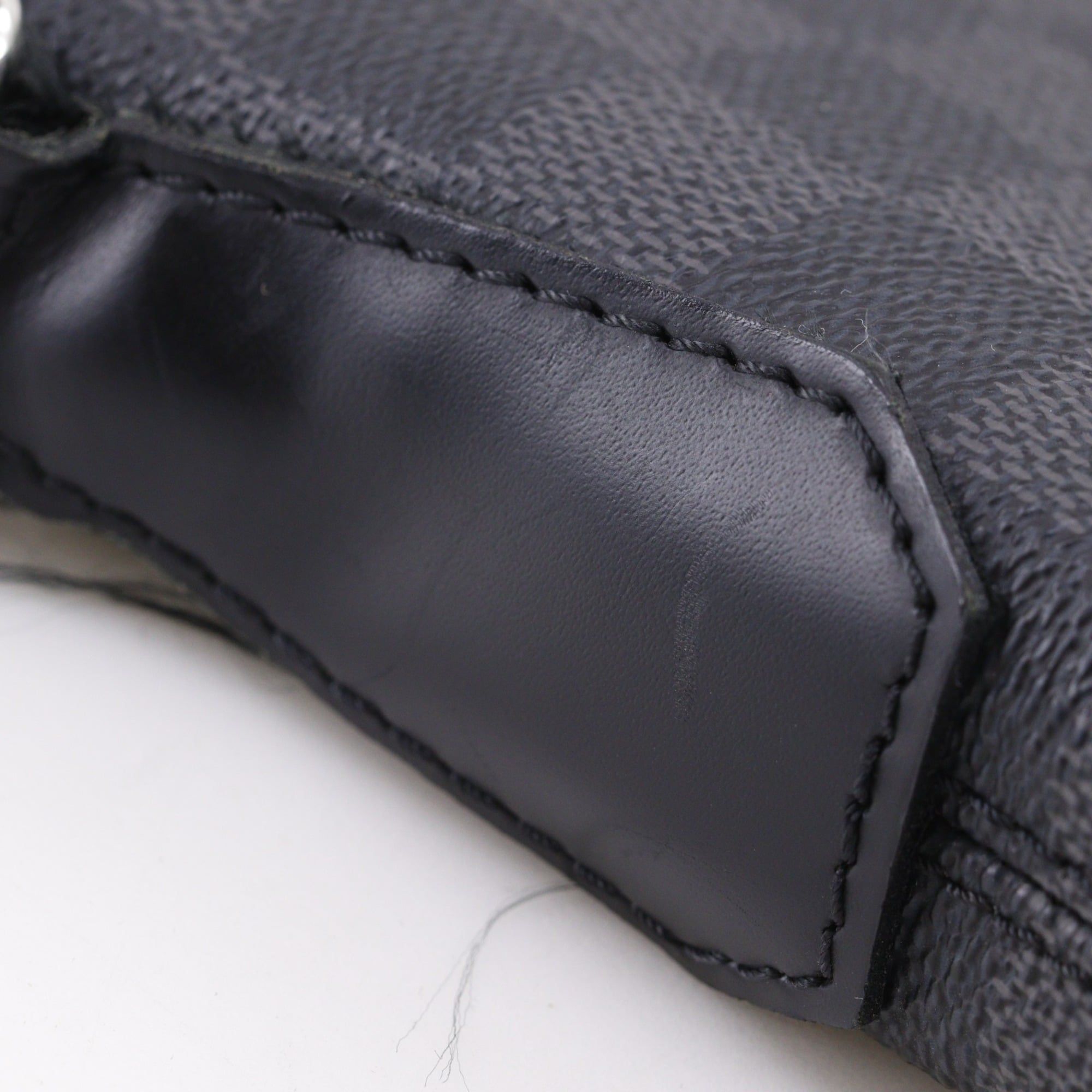 Damier Graphite Damier Graphite Shoulder Bag (Pre-Owned) - Louis Vuitton - Modalova