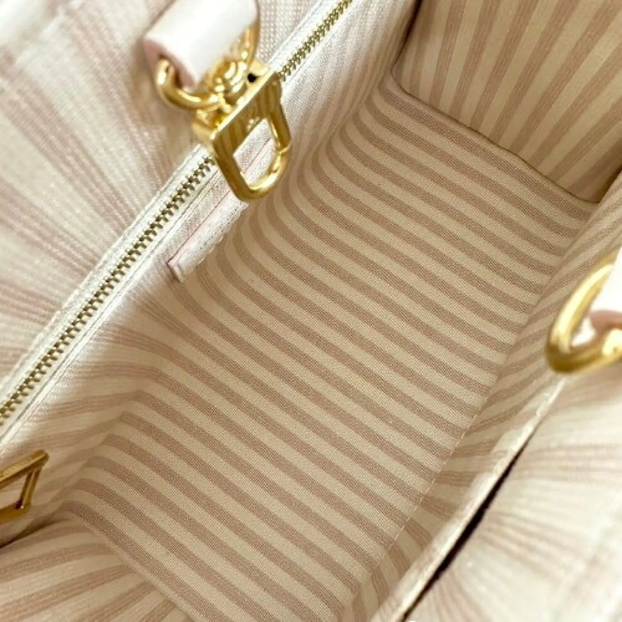 Monogram Empreinte Leather Tote Bag (Pre-Owned) - Louis Vuitton - Modalova