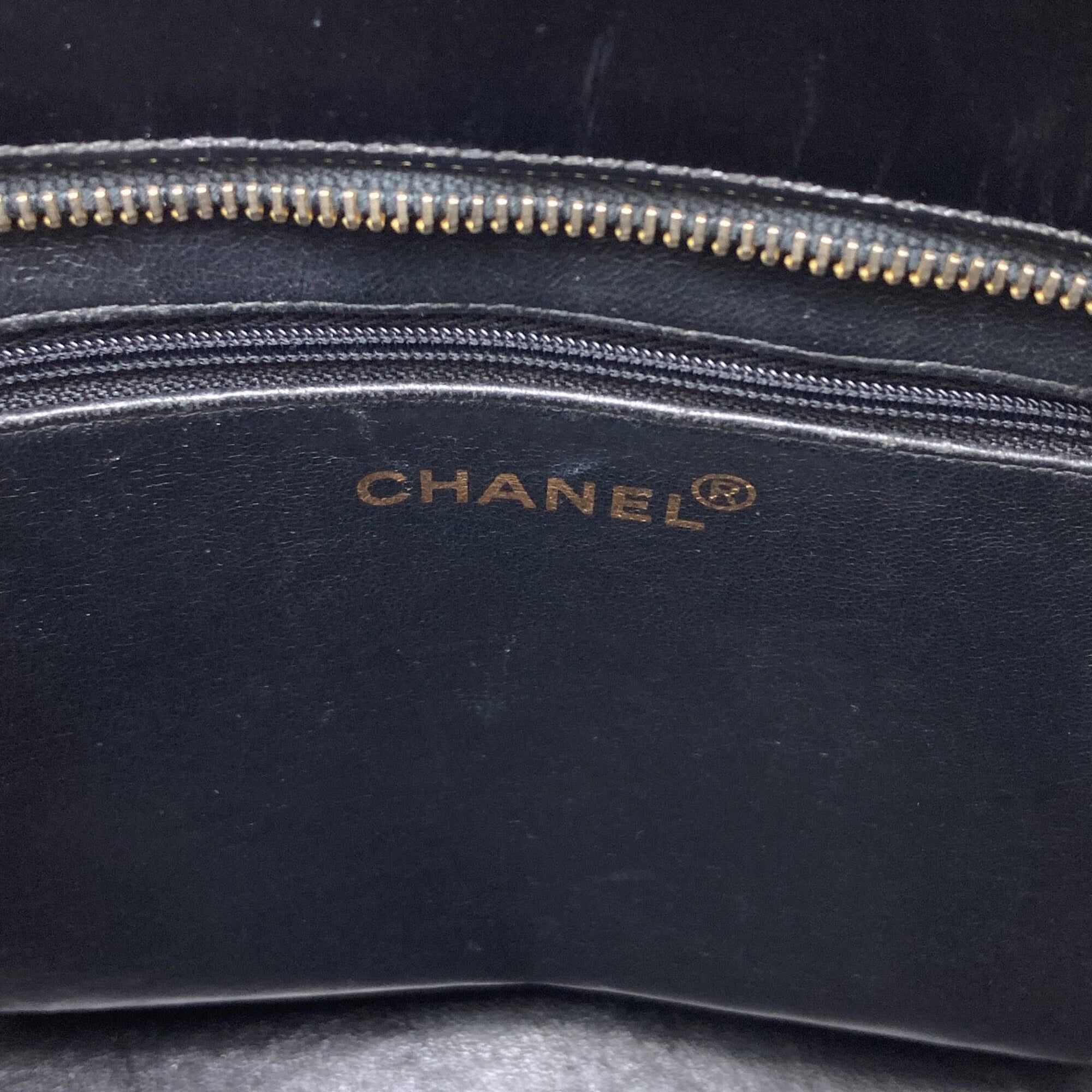 Chanel Black Tote Bag (Pre-Owned) - Chanel - Modalova