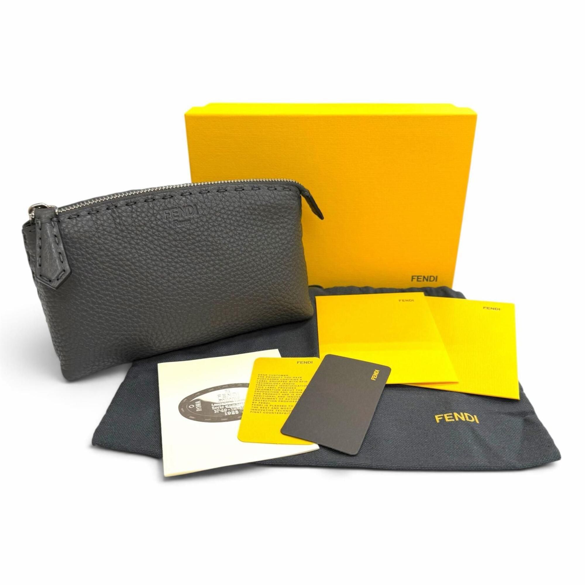 Leather Pouch (Pre-Owned) - Fendi - Modalova