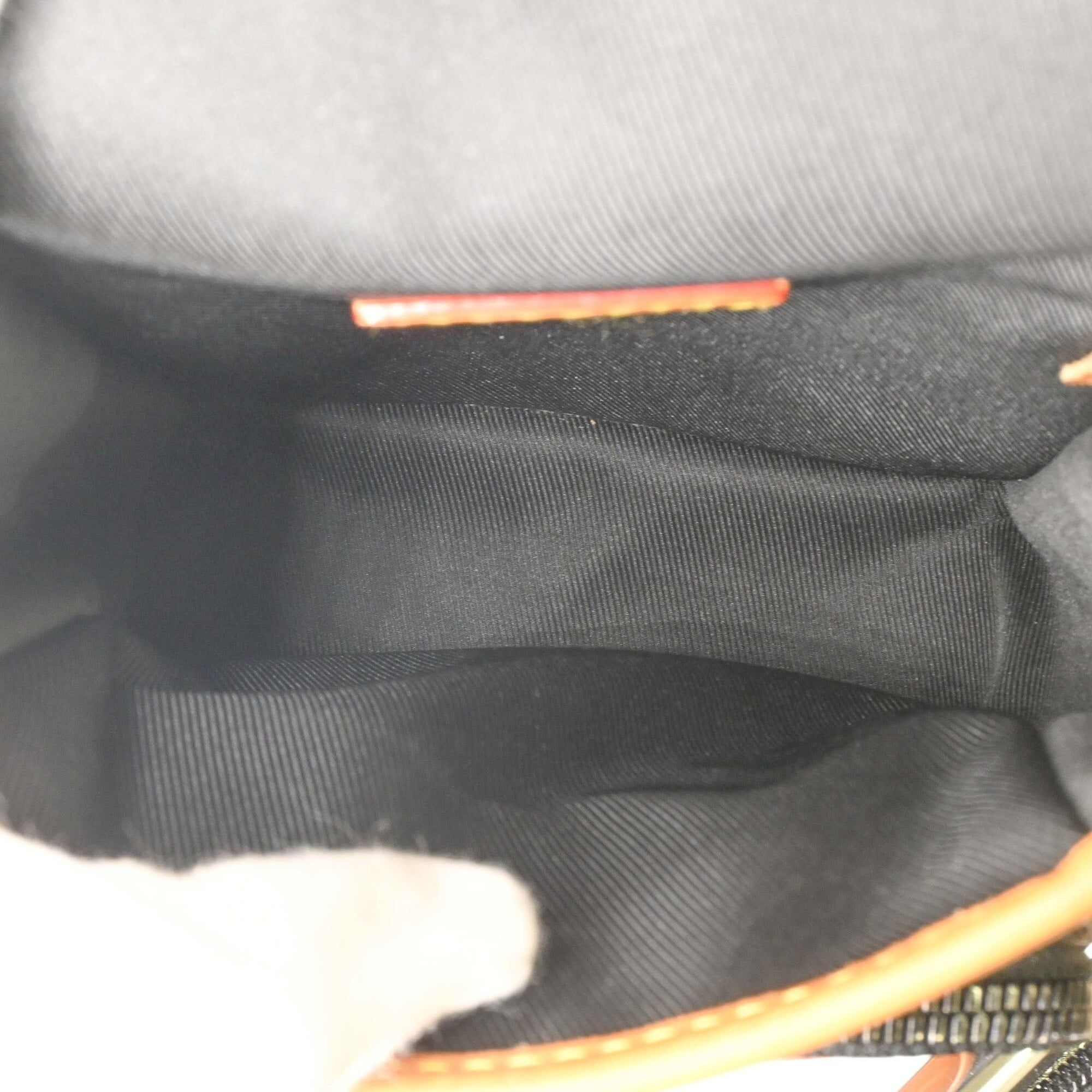 Canvas Shoulder Bag (Pre-Owned) - Louis Vuitton - Modalova