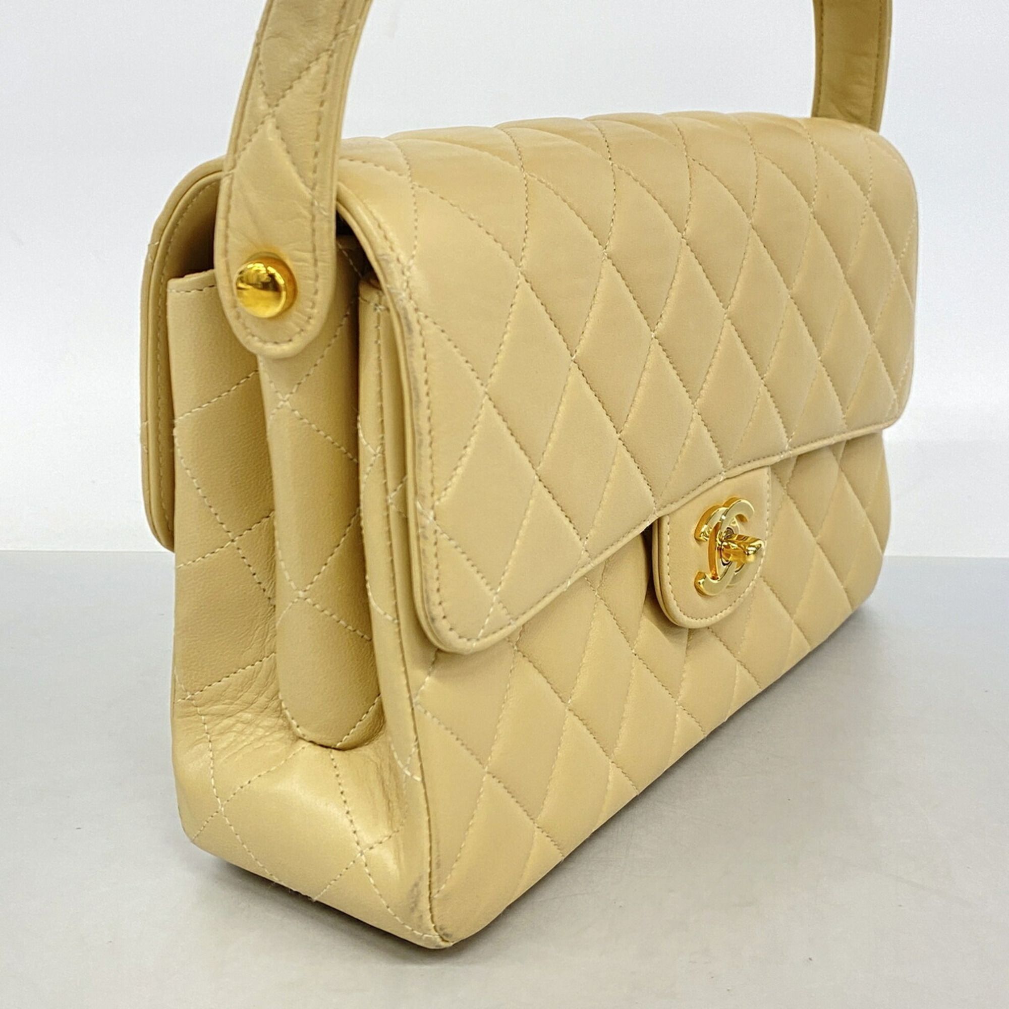 Leather Shoulder Bag (Pre-Owned) - Chanel - Modalova