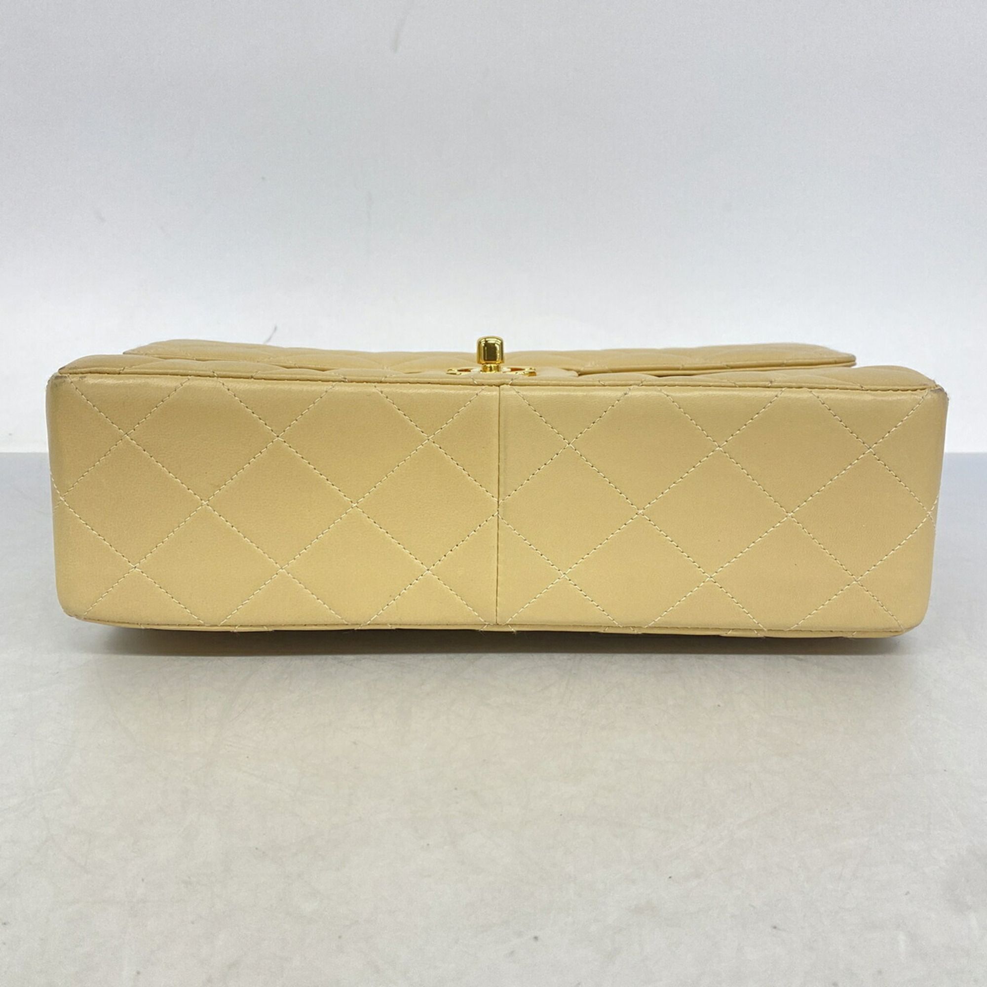 Leather Shoulder Bag (Pre-Owned) - Chanel - Modalova