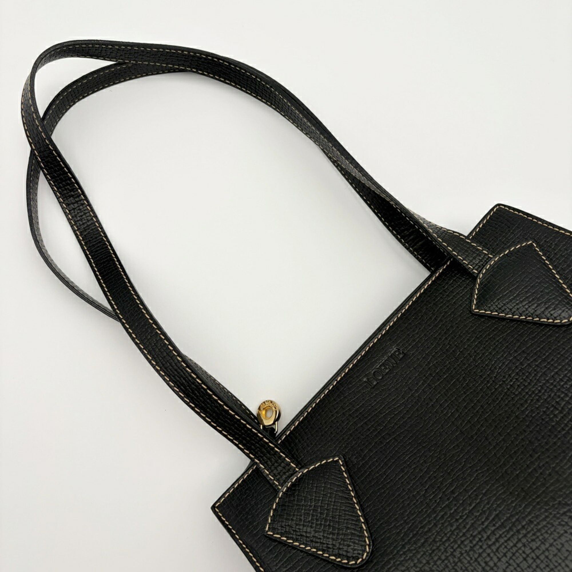 Barcelona Leather Shoulder Bag (Pre-Owned) - Loewe - Modalova