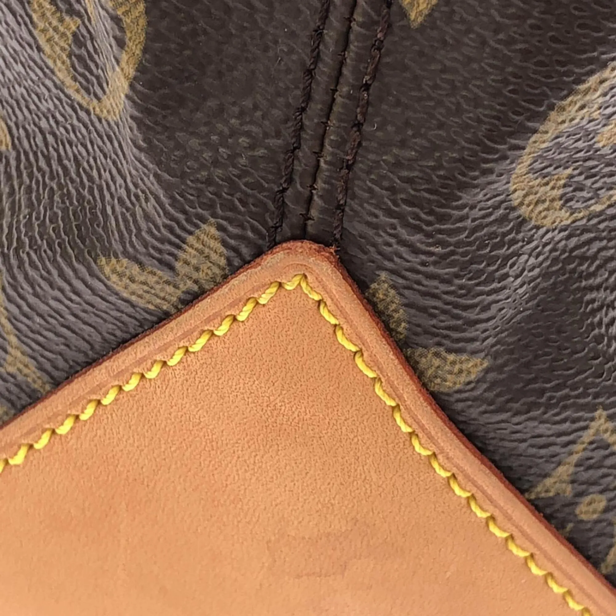 Coated Canvas Handbag (Pre-Owned) - Louis Vuitton - Modalova